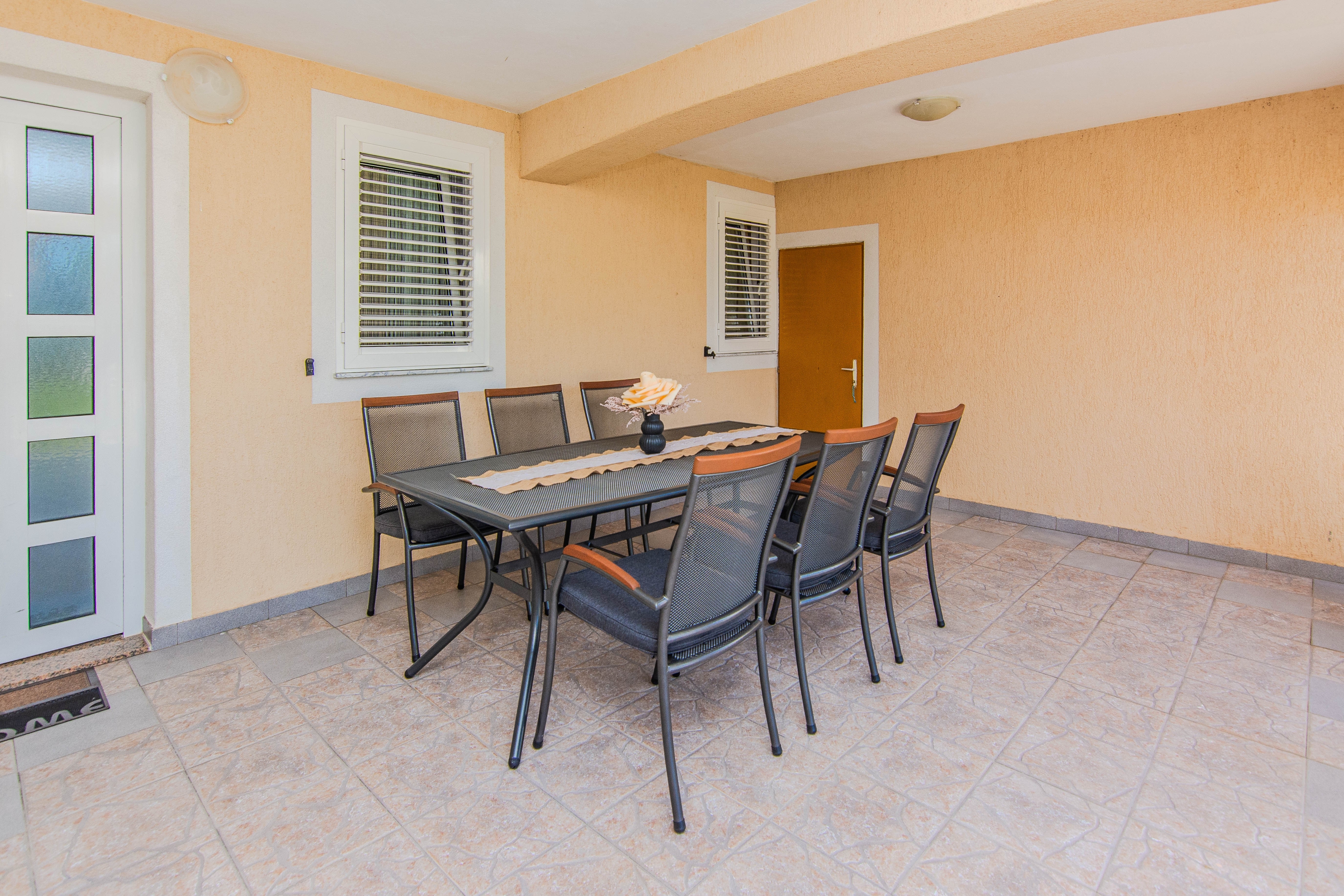 Two bedroom apartment with terrace Zukve, Zadar (A-24559-a)