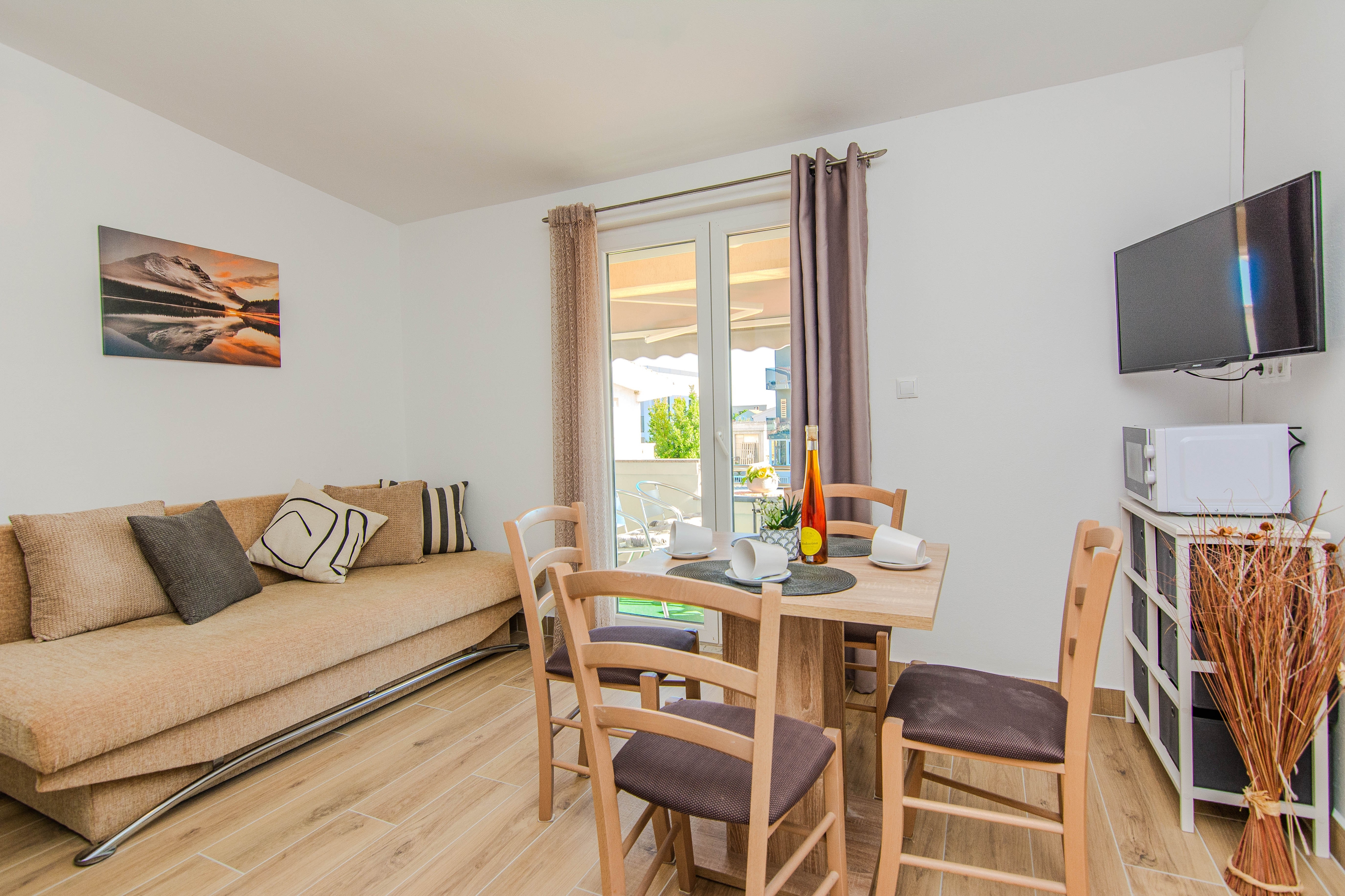 One bedroom apartment with balcony Zukve, Zadar (A-24559-e)