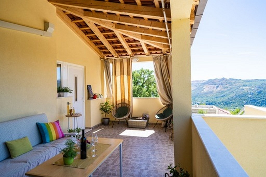 Two bedroom apartment with terrace and sea view Buići, Dubrovnik (A-24565-b)