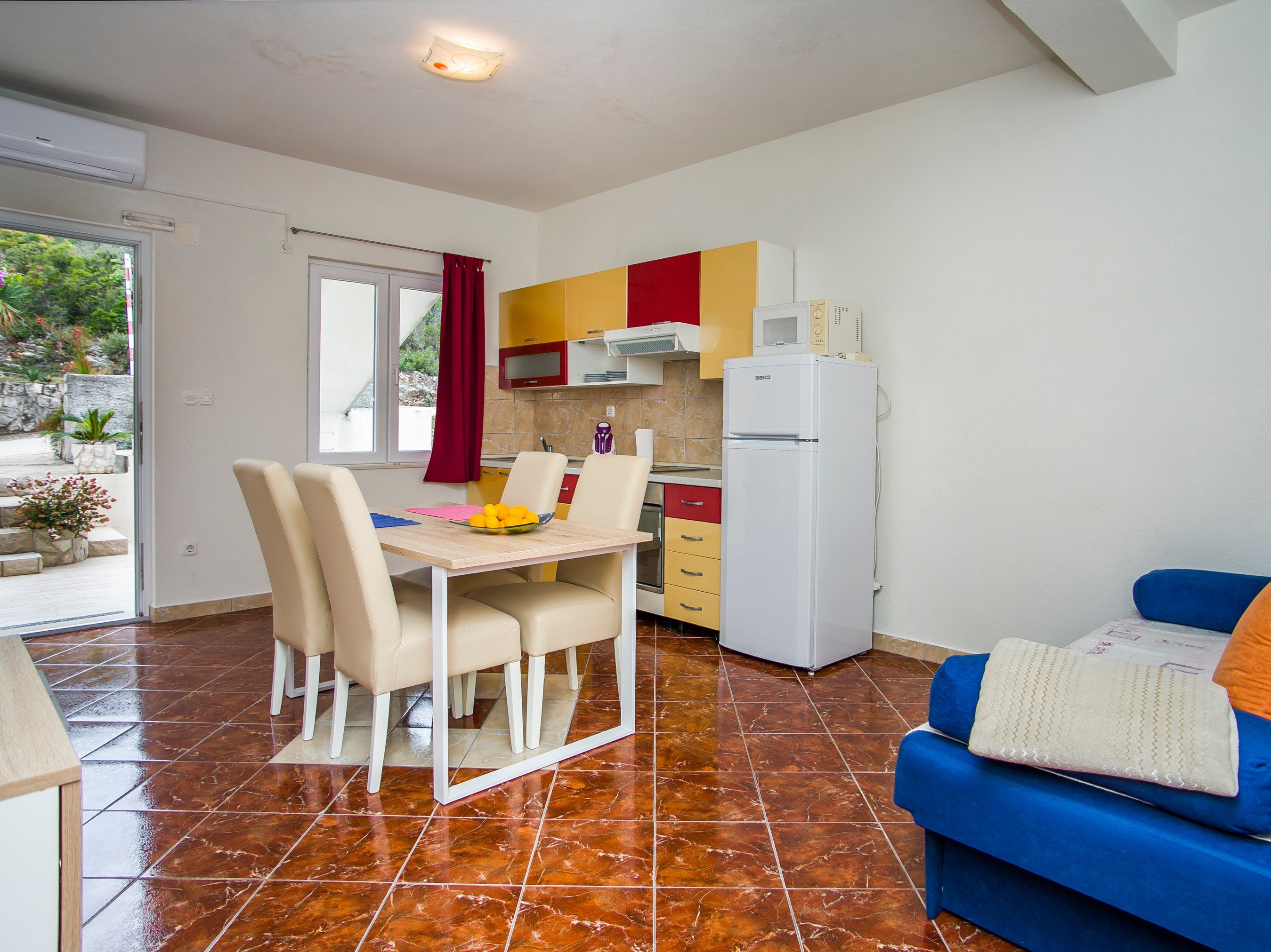 One bedroom apartment near beach Luka Dubrava, Pelješac (A-24568-c) One bedroom apartment near beach Luka Dubrava, Pelješac (A-24568-c)