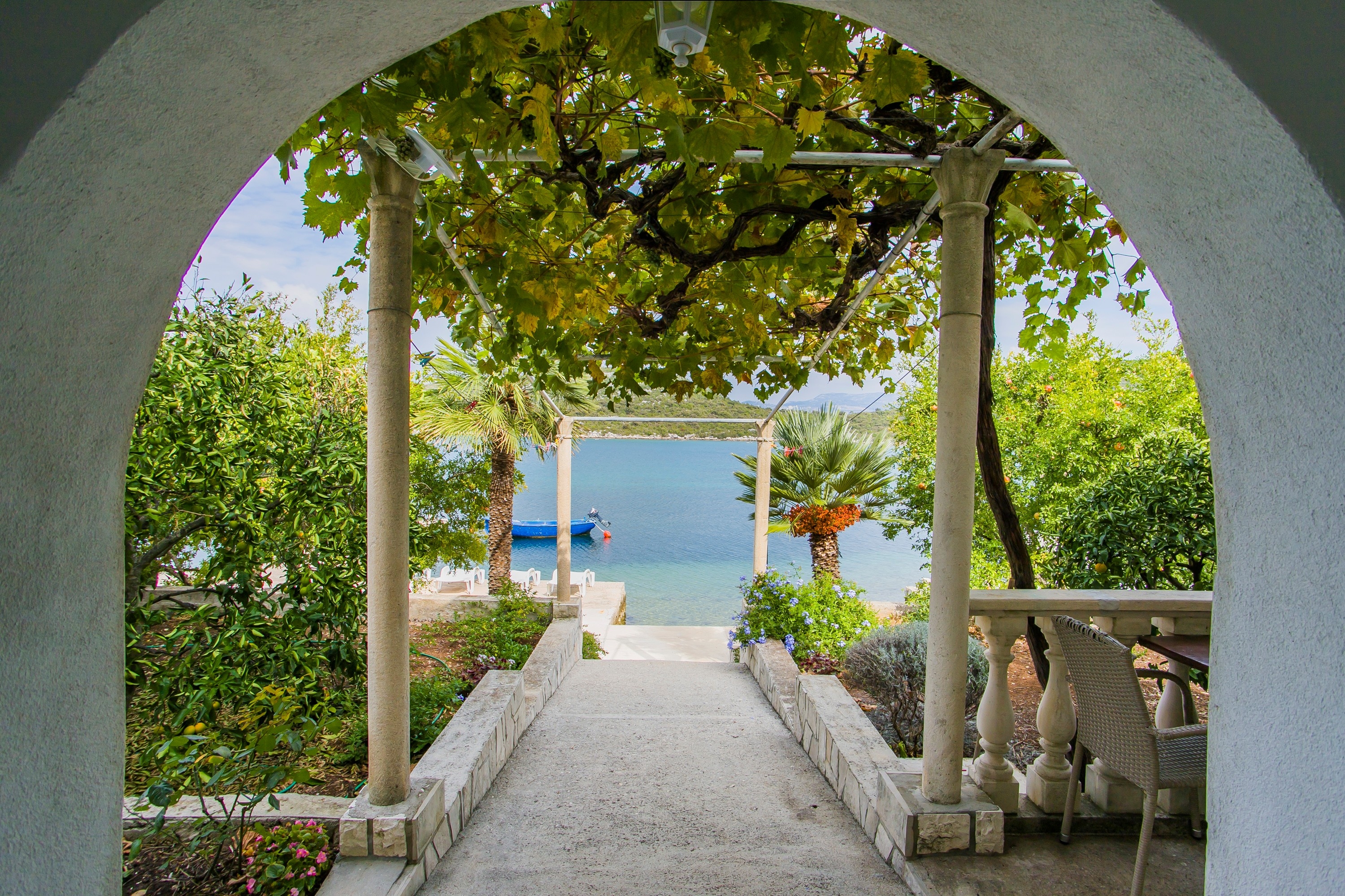 Two bedroom apartment near beach Luka Dubrava, Pelješac (A-24568-a) Two bedroom apartment near beach Luka Dubrava, Pelješac (A-24568-a)