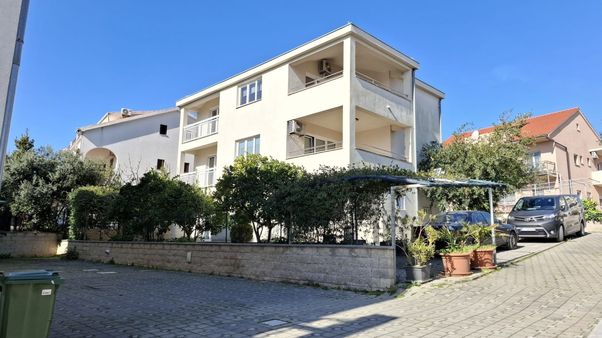 Two bedroom apartment with terrace and sea view Mavarštica, Čiovo (A-24572-a) Two bedroom apartment with terrace and sea view Mavarštica, Čiovo (A-24572-a)