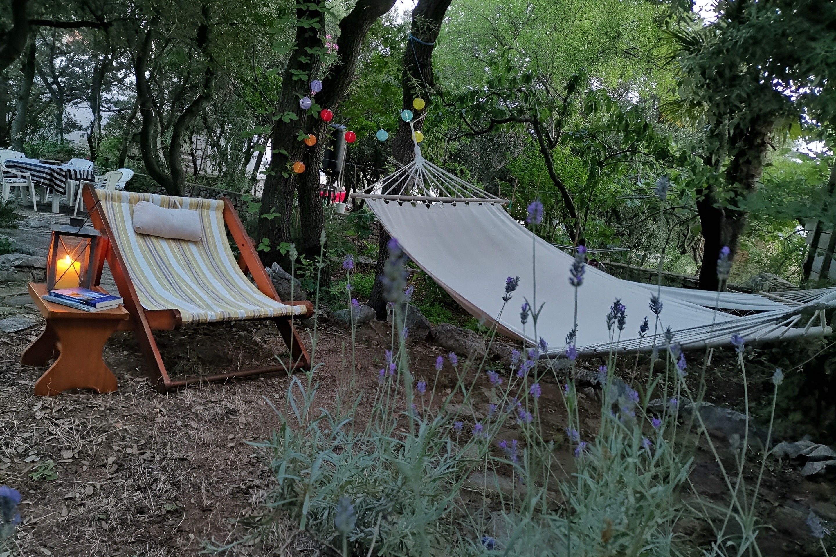 Two bedroom apartment with balcony and sea view Mandre, Pag (A-24574-a)