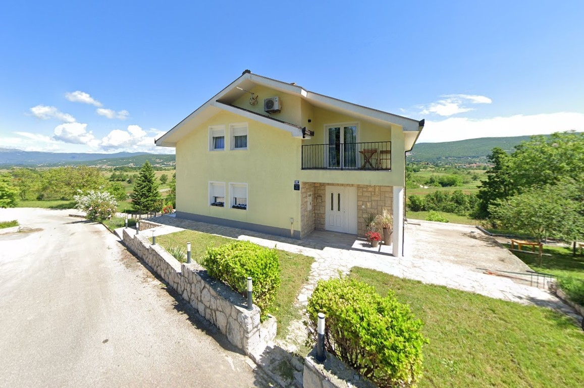 Četverosobna kuća s terasom Imotski, Zagora  K