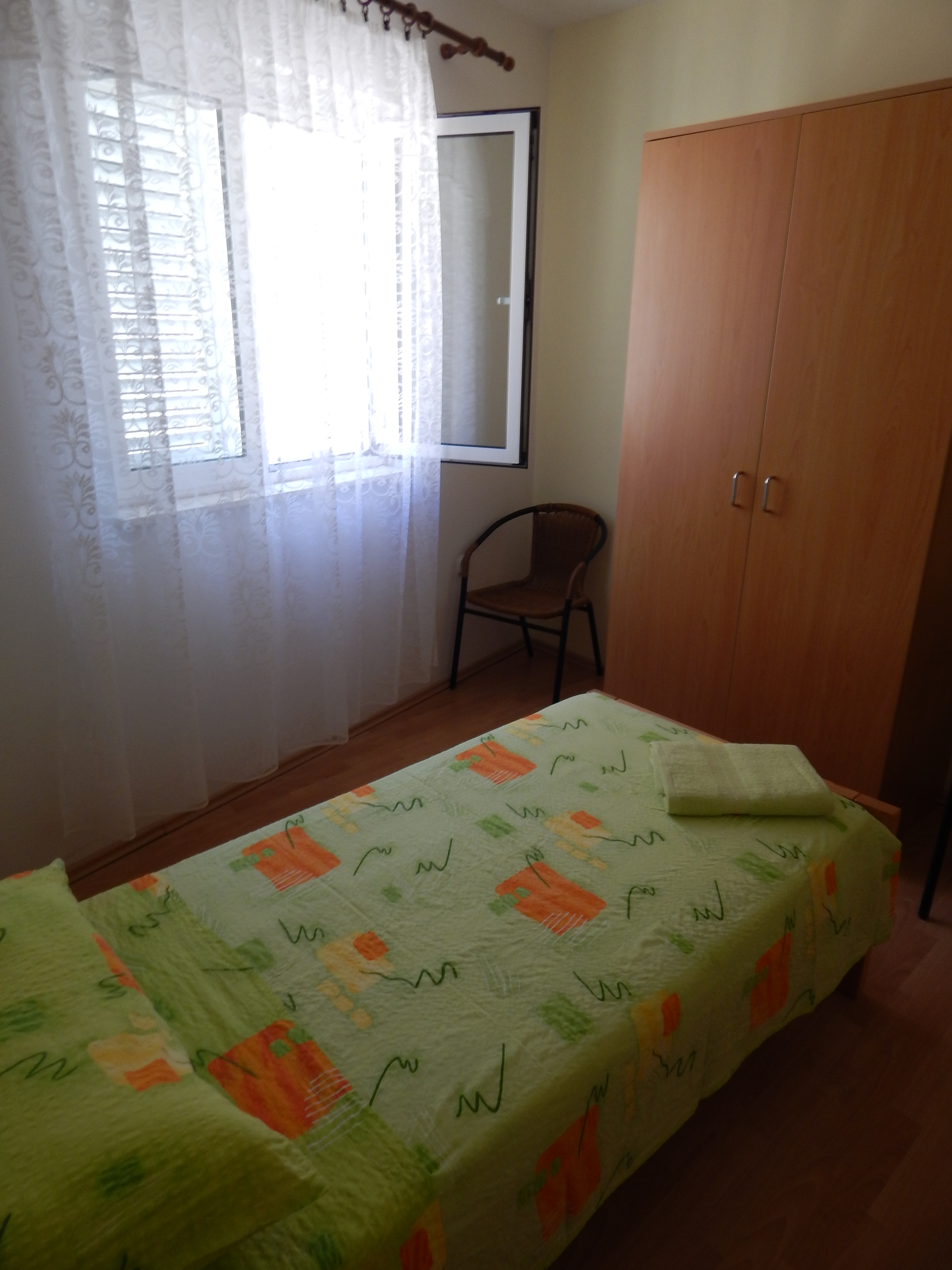 Two bedroom apartment near beach Vis  A-b