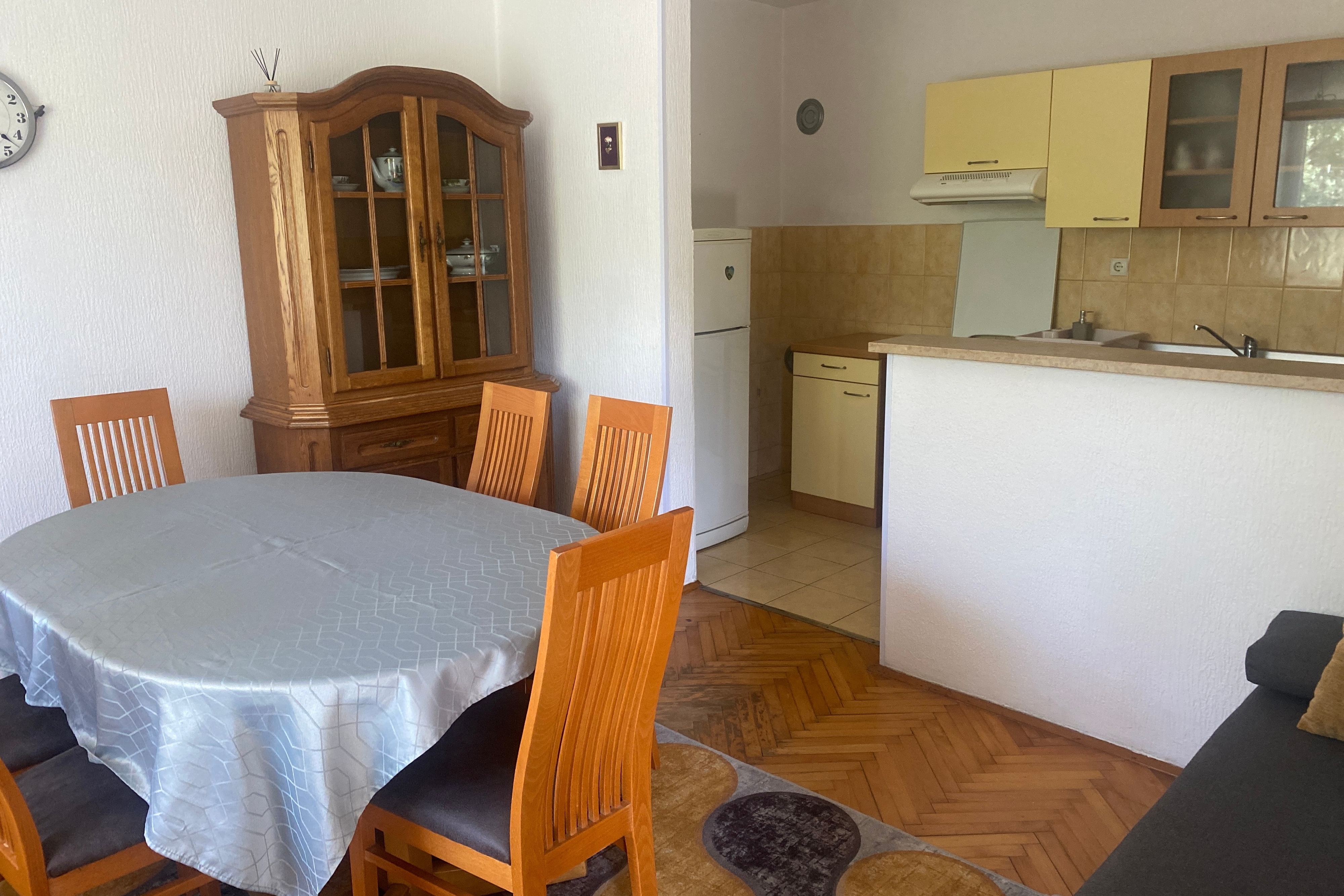 Two bedroom apartment with terrace Lopar, Rab (A-24597-c)