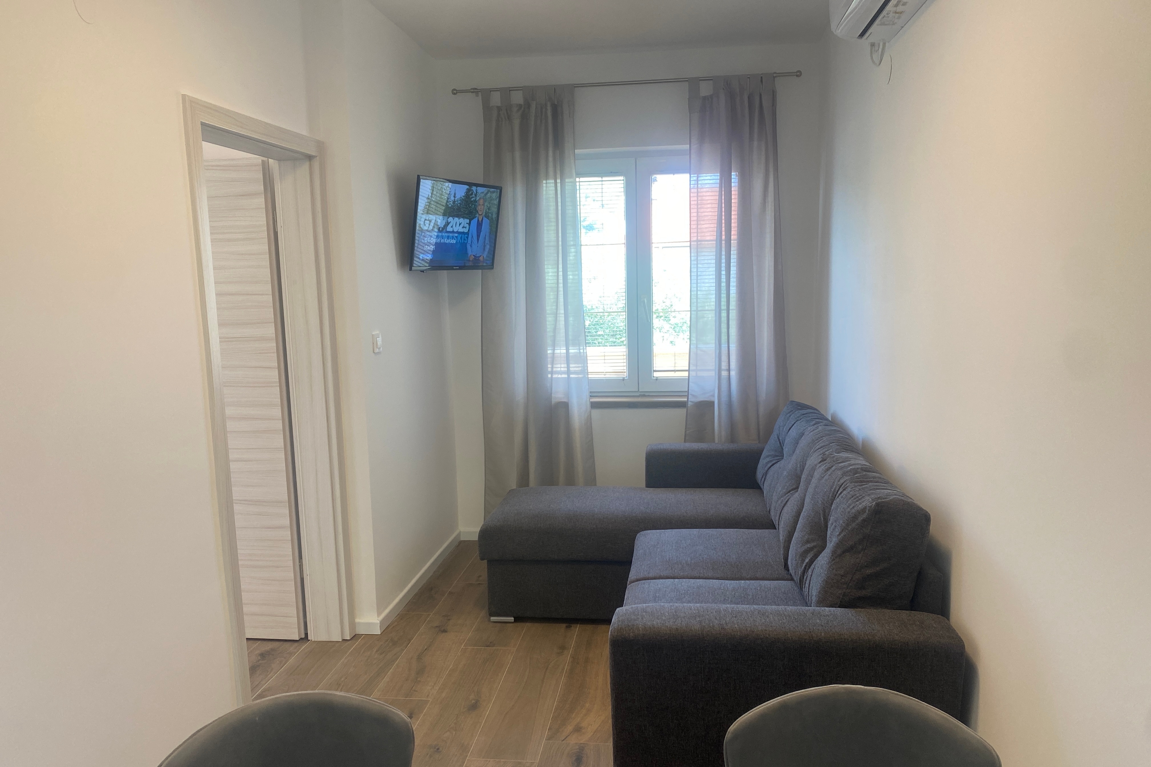 Two bedroom apartment with balcony Lopar, Rab (A-24597-d) Two bedroom apartment with balcony Lopar, Rab (A-24597-d)