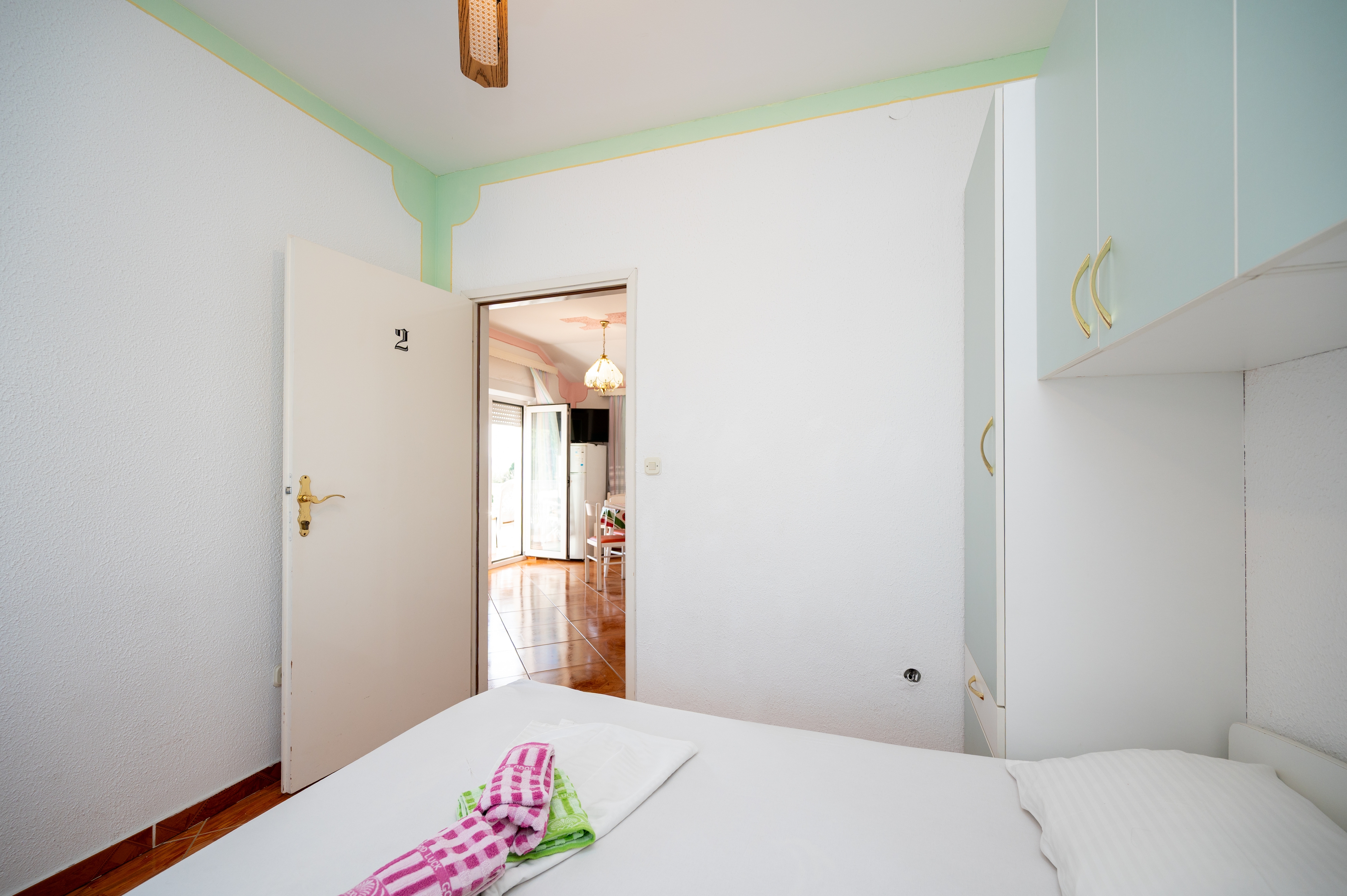 Three bedroom apartment with terrace and sea view Sukošan, Zadar  A-a