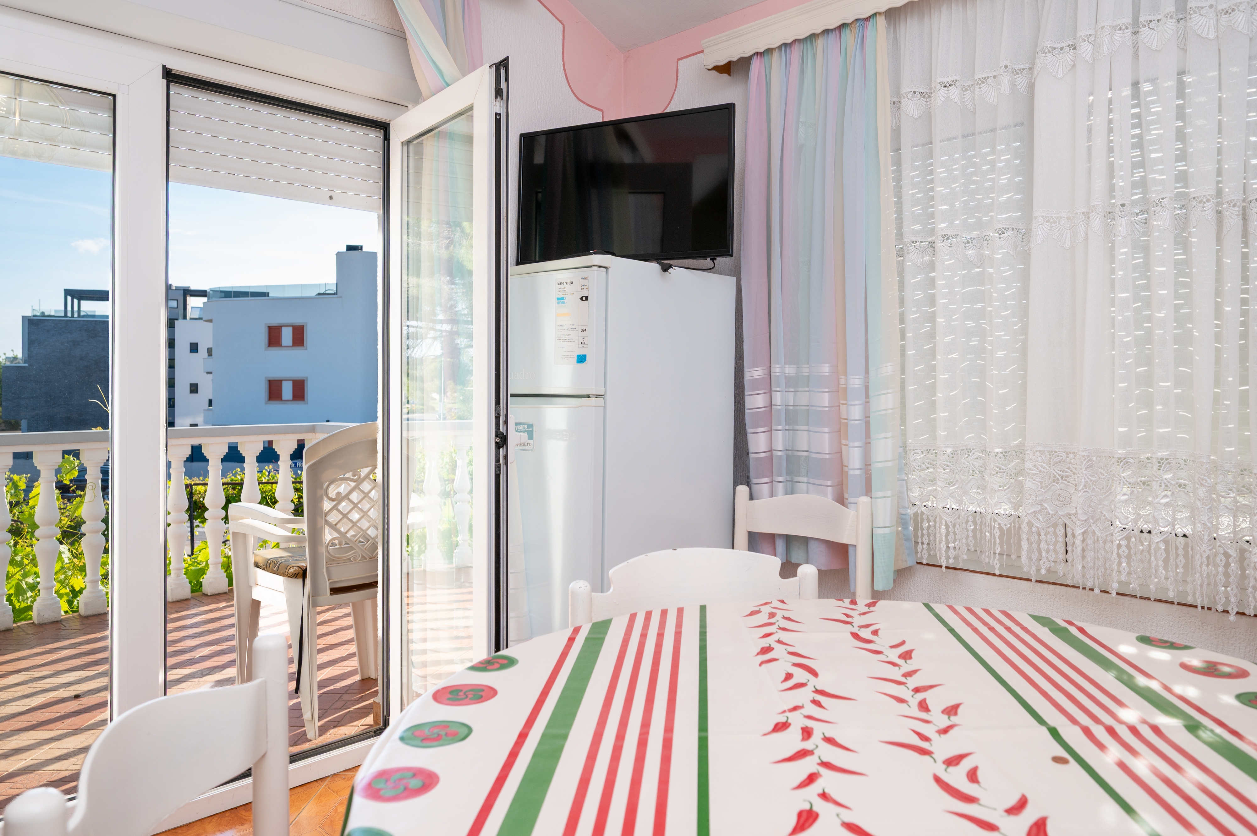 Three bedroom apartment with terrace and sea view Sukošan, Zadar  A-a