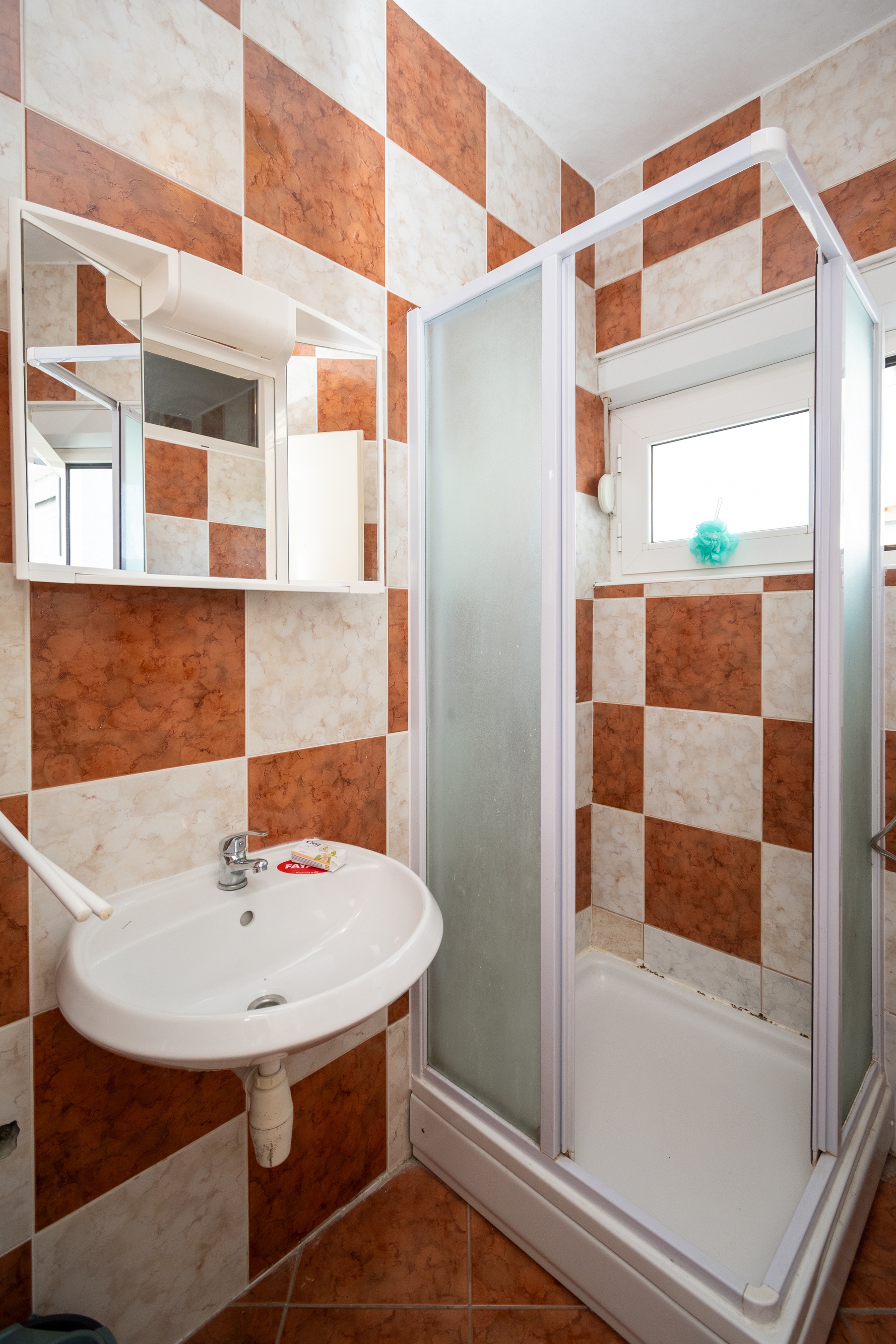 Three bedroom apartment with terrace and sea view Sukošan, Zadar  A-b