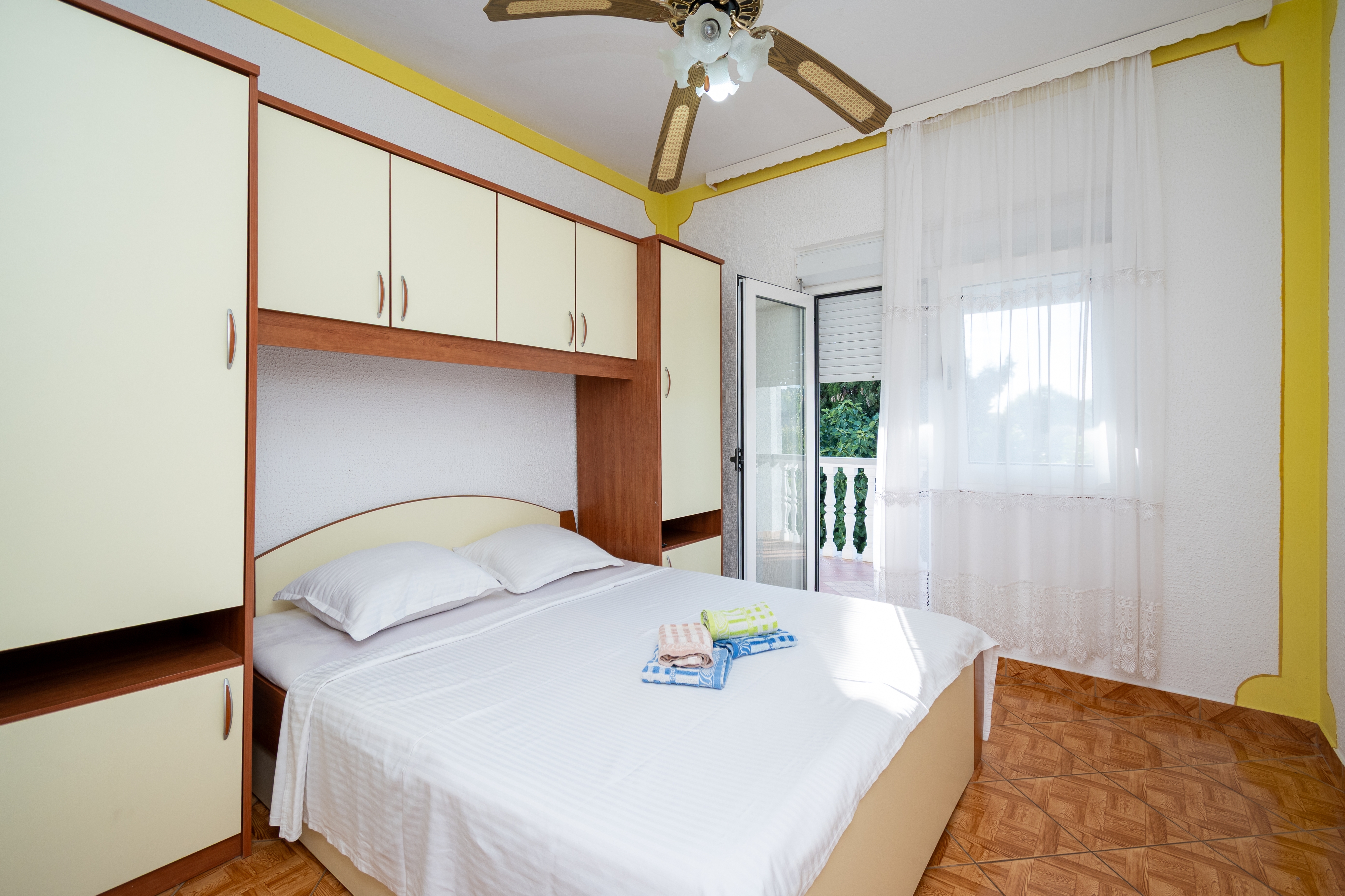 Three bedroom apartment with terrace and sea view Sukošan, Zadar  A-b