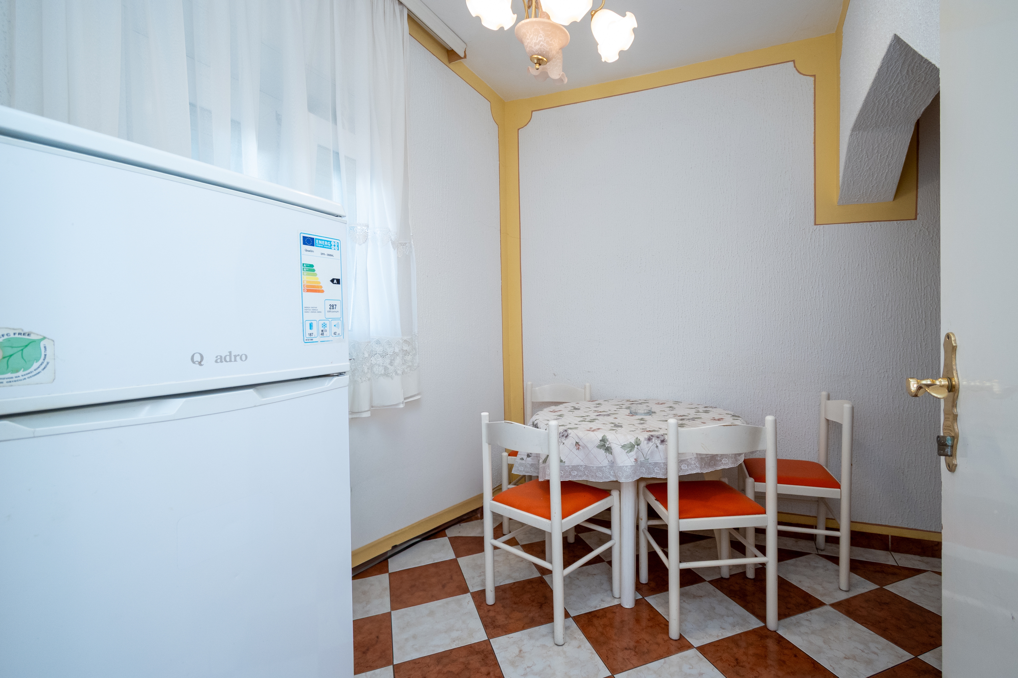 Three bedroom apartment with terrace and sea view Sukošan, Zadar  A-b