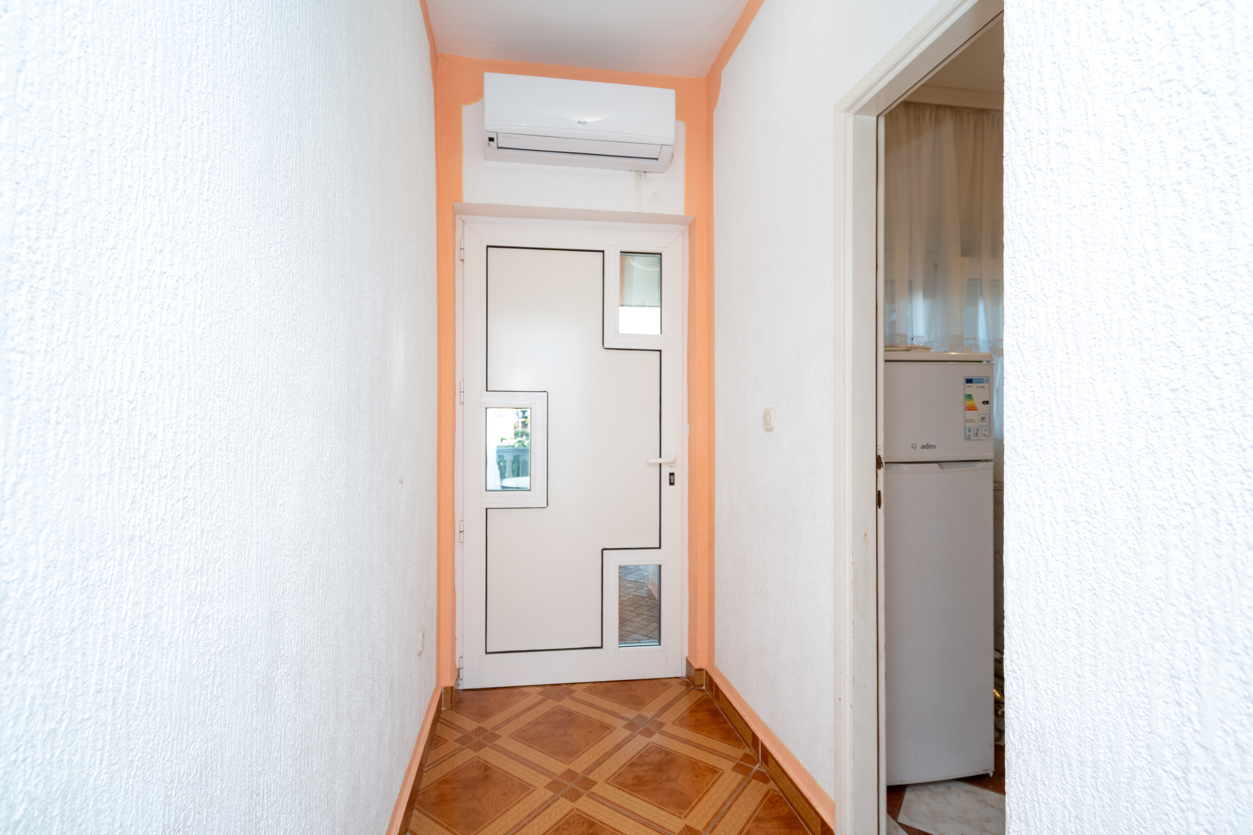 Three bedroom apartment with terrace and sea view Sukošan, Zadar  A-b