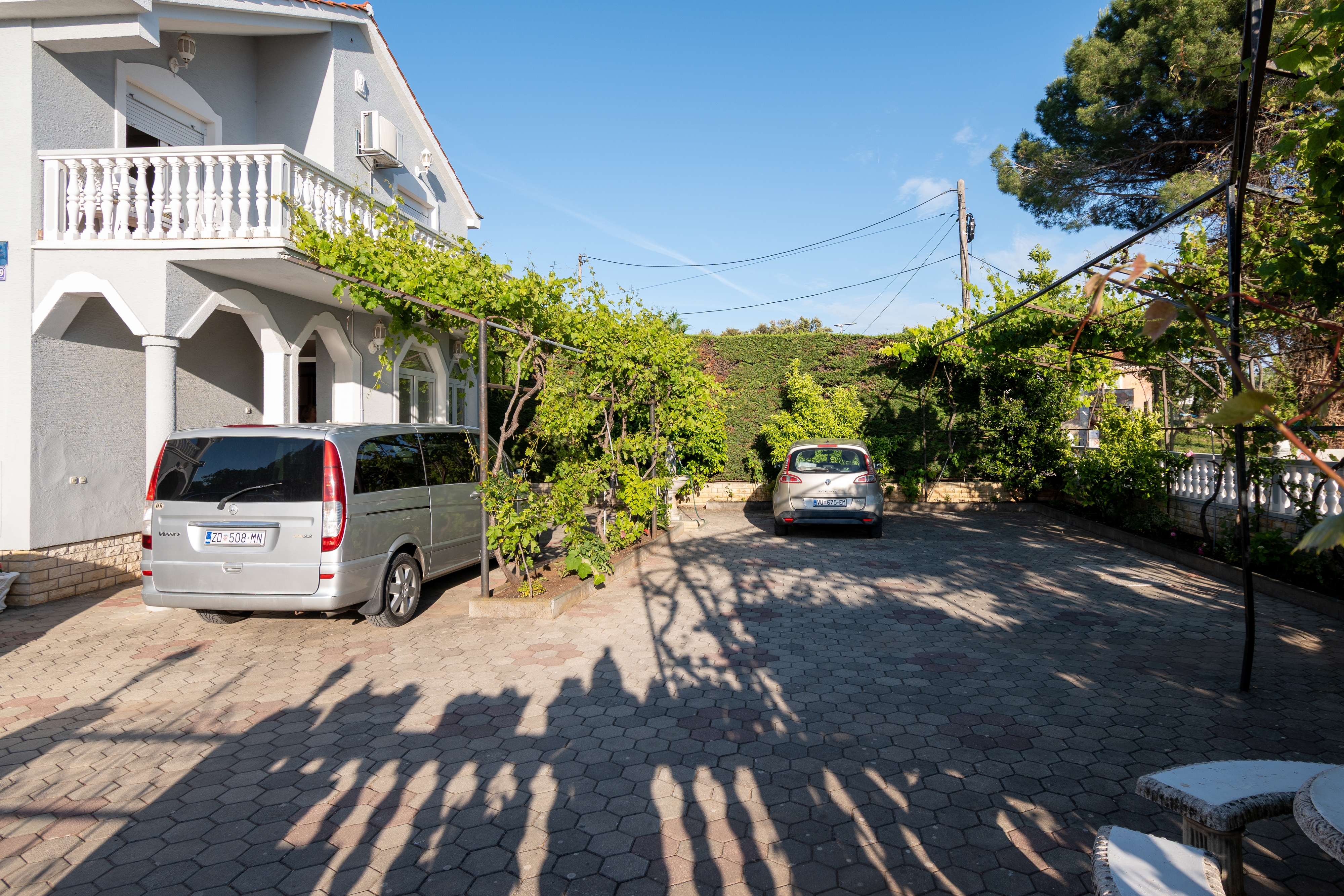 Three bedroom apartment with terrace and sea view Sukošan, Zadar  A-a