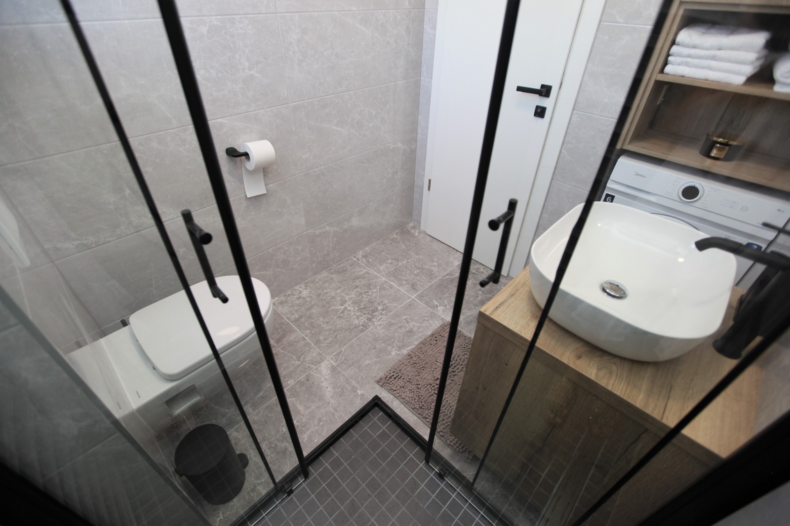 Dvosobni apartma S teraso Trogir  A-a