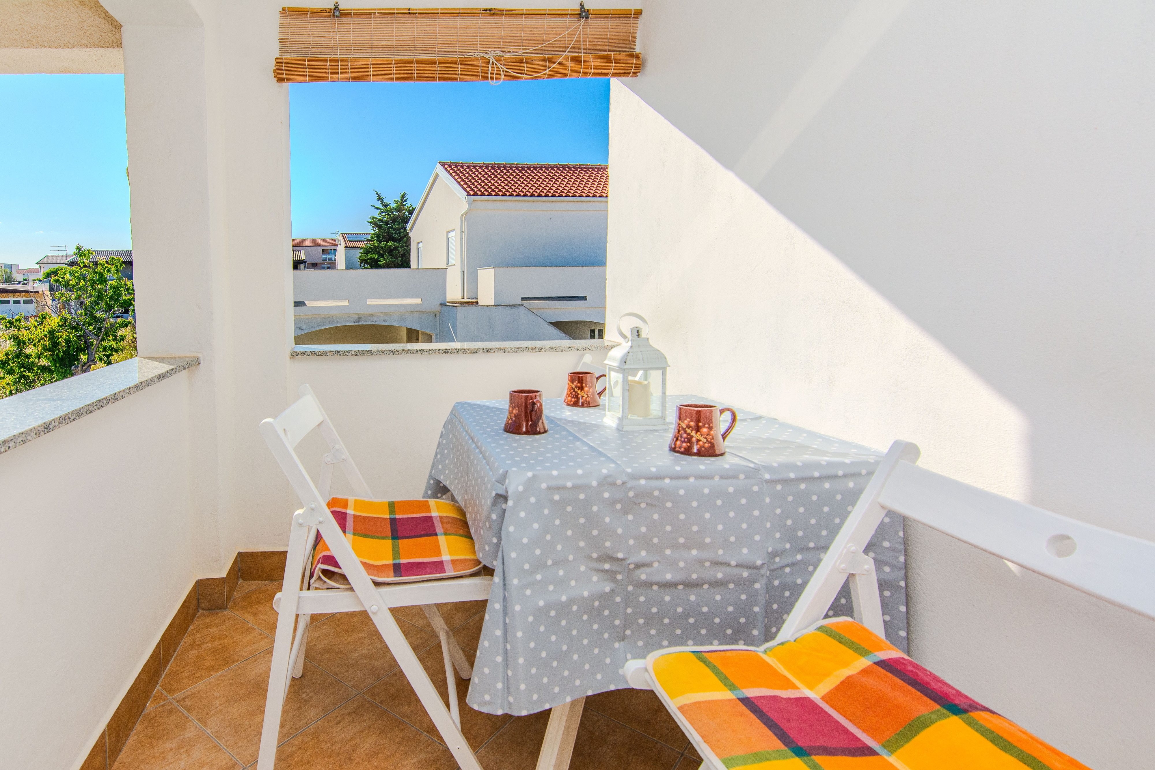 Jednosobni apartman s terasom Vir  A-b