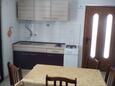 Dining room Milna, Dining room in the apartment, WiFi.