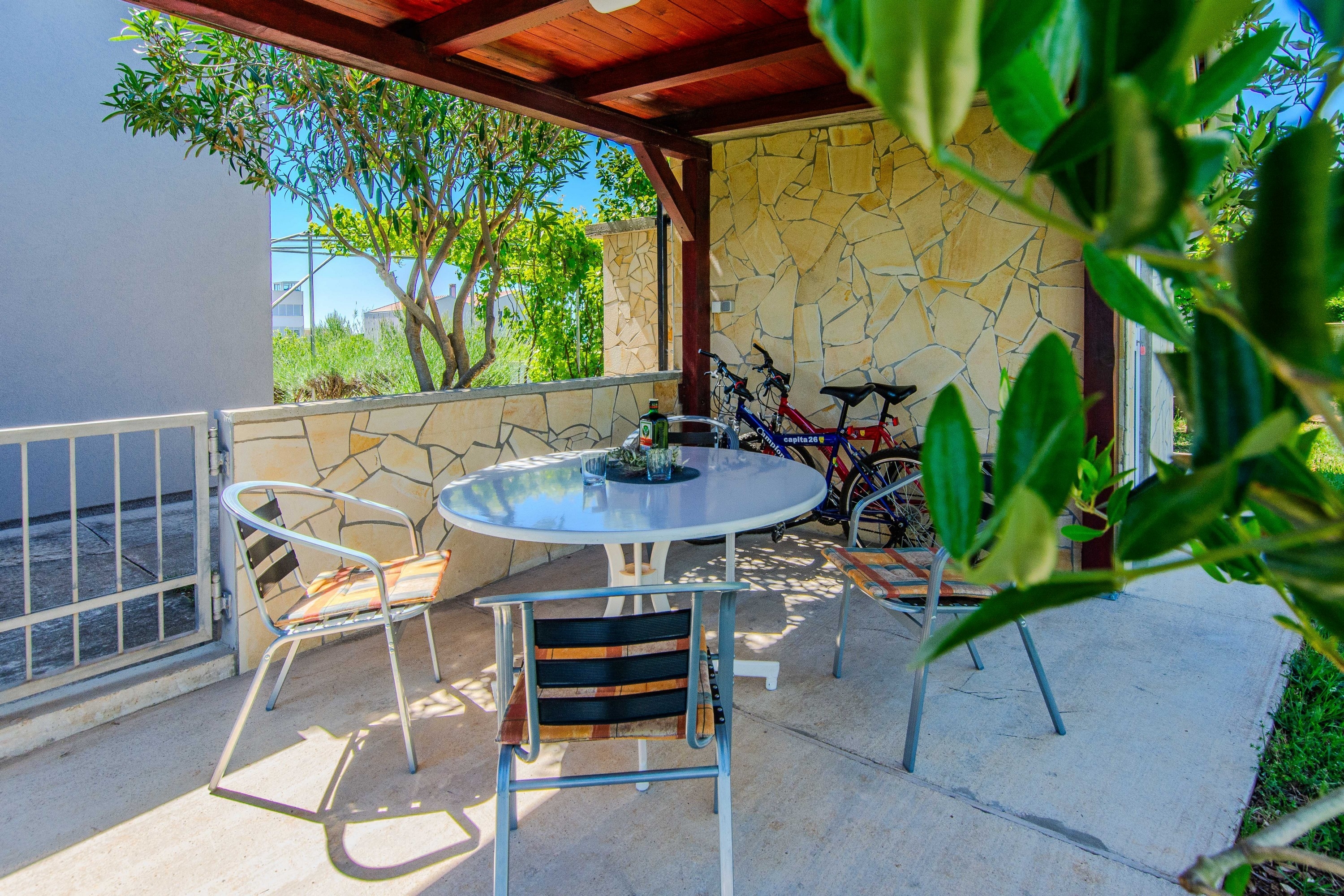 Two bedroom apartment with terrace Privlaka, Zadar (A-24611-a) Two bedroom apartment with terrace Privlaka, Zadar (A-24611-a)