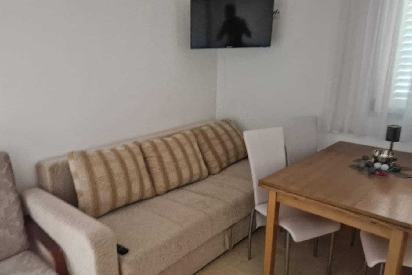 One bedroom apartment with terrace Vir (A-24614-a)