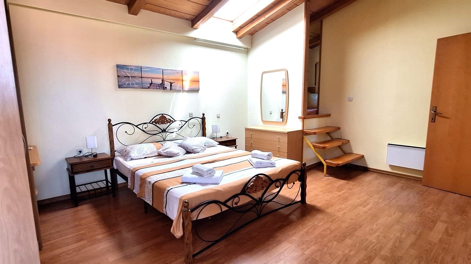 Enosobni apartma Z balkonom Igrane, Makarska  A-b