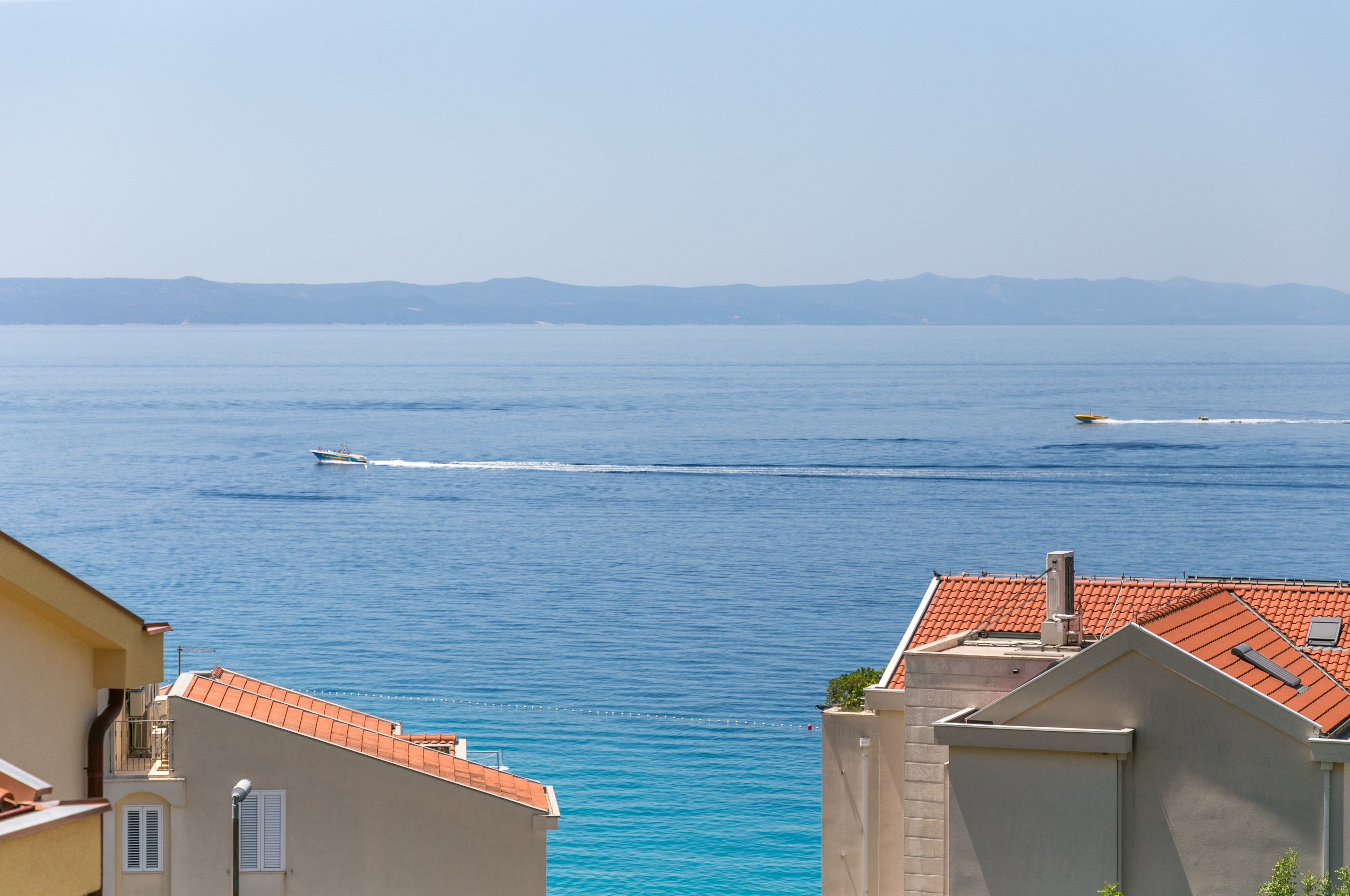 Jednosobni apartman s balkonom i pogledom na more Tučepi, Makarska  A-b