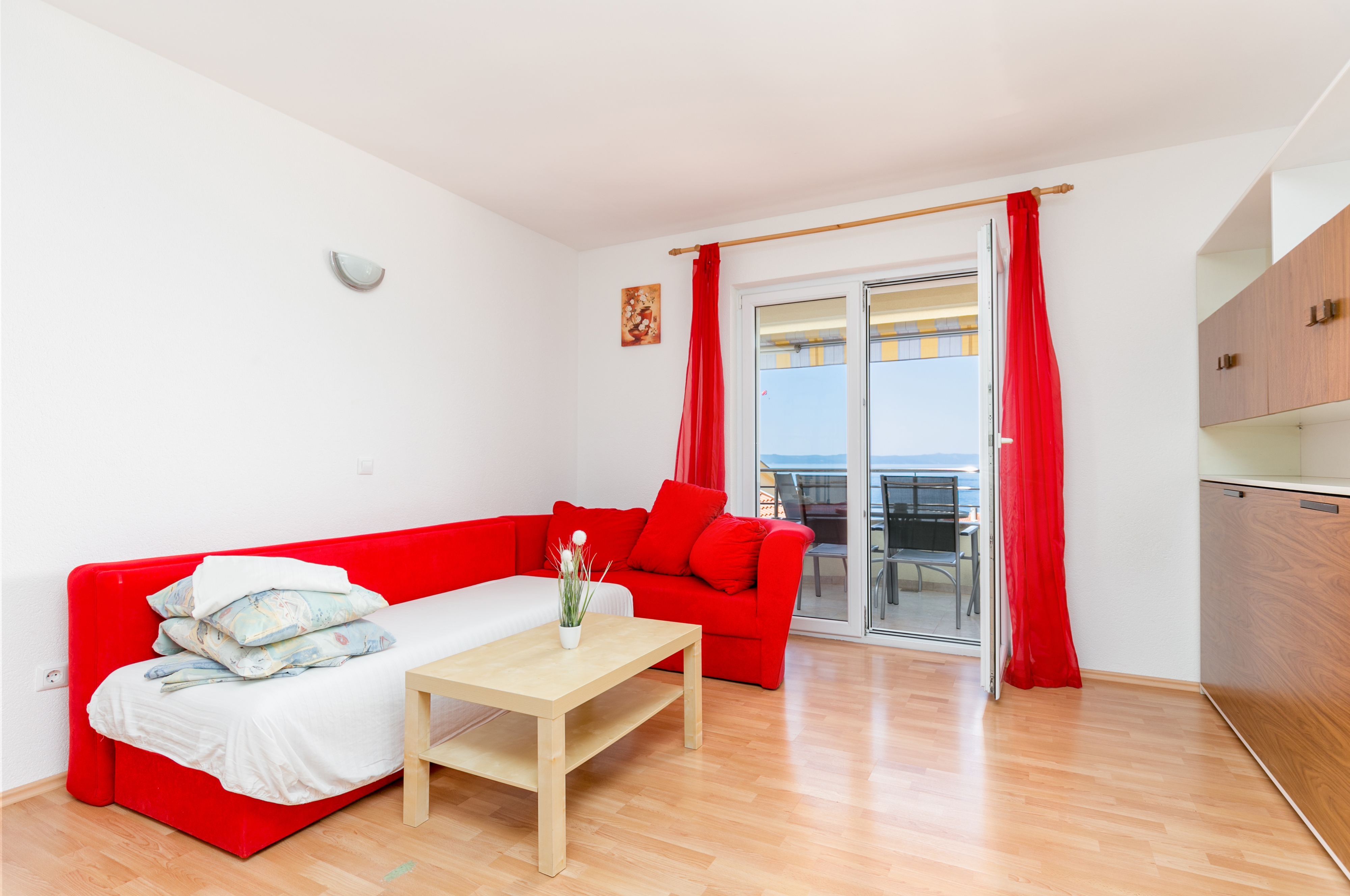 Jednosobni apartman s balkonom i pogledom na more Tučepi, Makarska  A-b