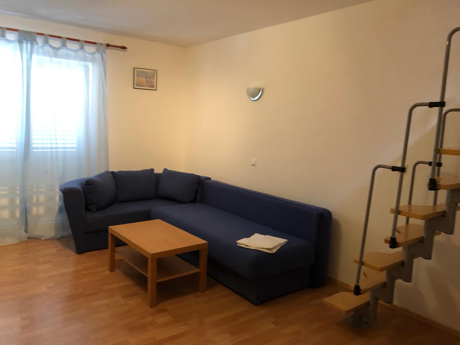 Jednosobni apartman s balkonom i pogledom na more Tučepi, Makarska  A-c