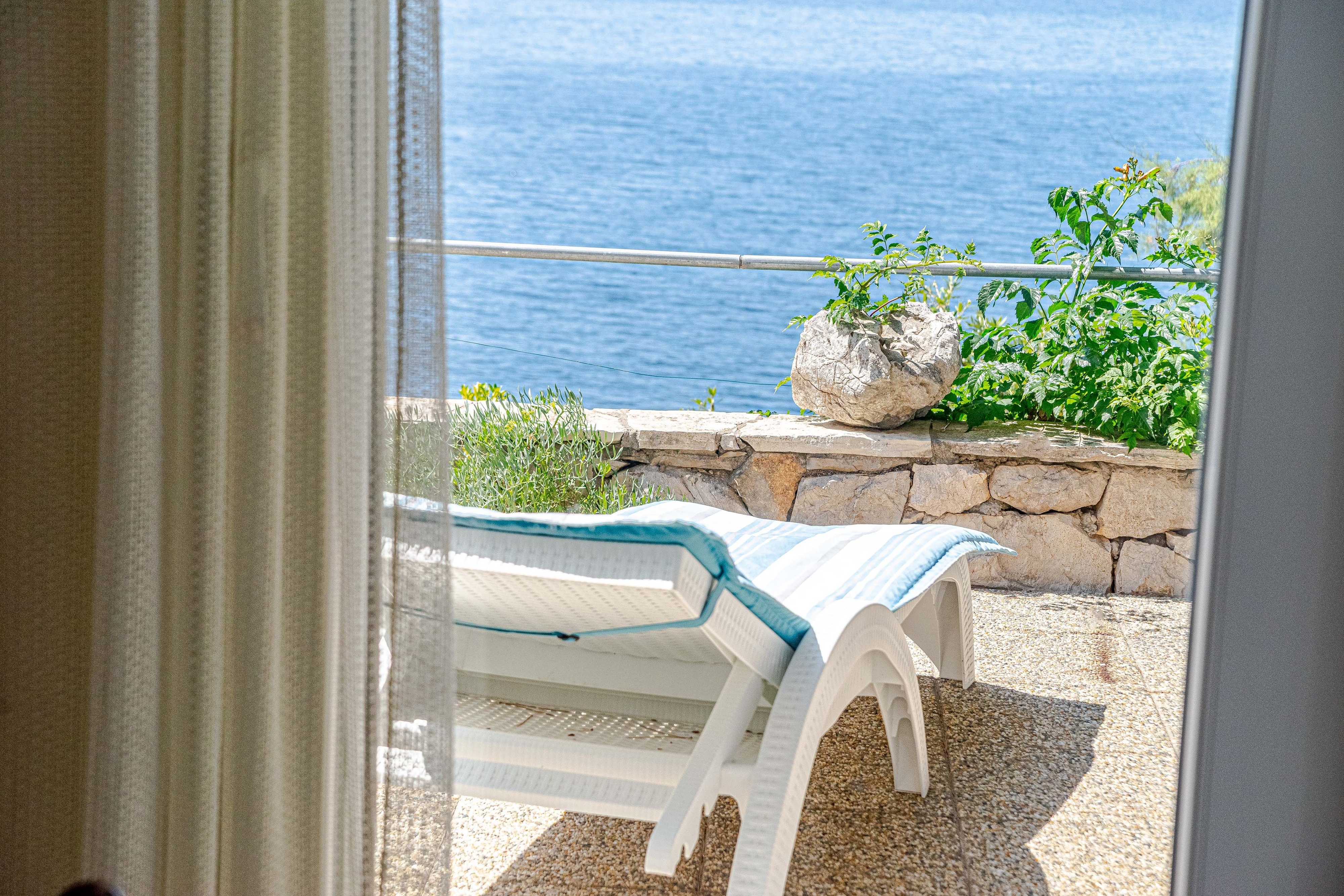 Two bedroom apartment near beach Prižba, Korčula (A-24647-a)