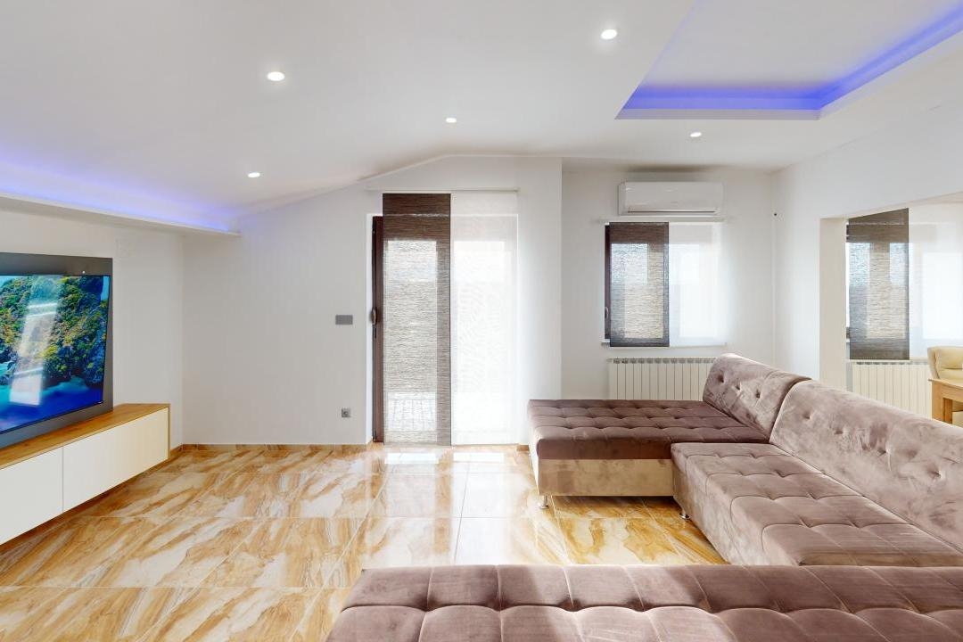 Two bedroom apartment with terrace and sea view Vilanija, Umag (A-24656-a)