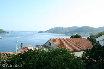 Property Vis, Vis, Property 2466 - Apartments near sea with pebble beach.