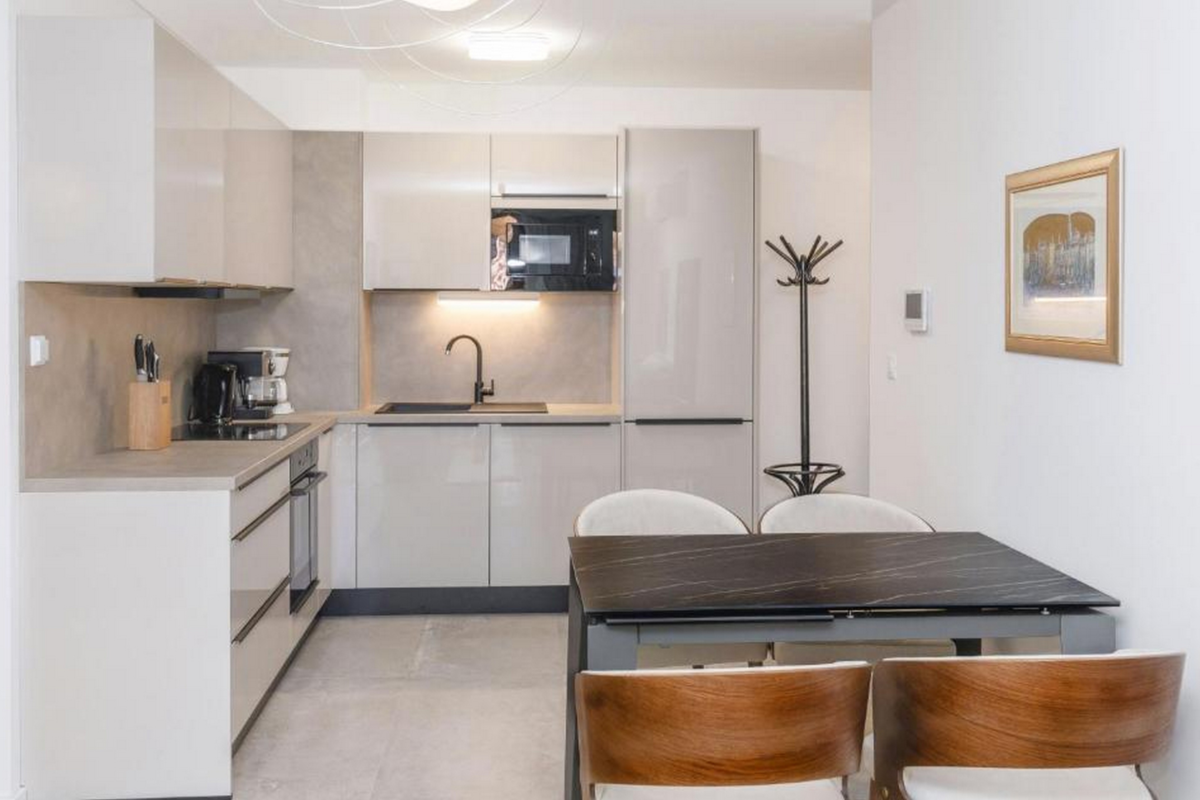 Dvosobni apartman s balkonom i pogledom na more Split  A-a