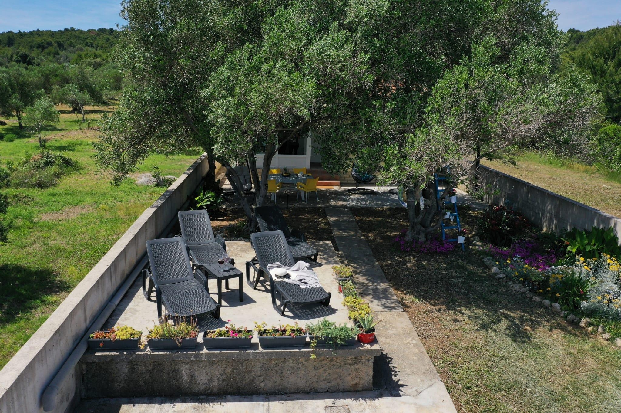 Two bedroom house near beach Banj, Pašman (K-24665) Two bedroom house near beach Banj, Pašman (K-24665)