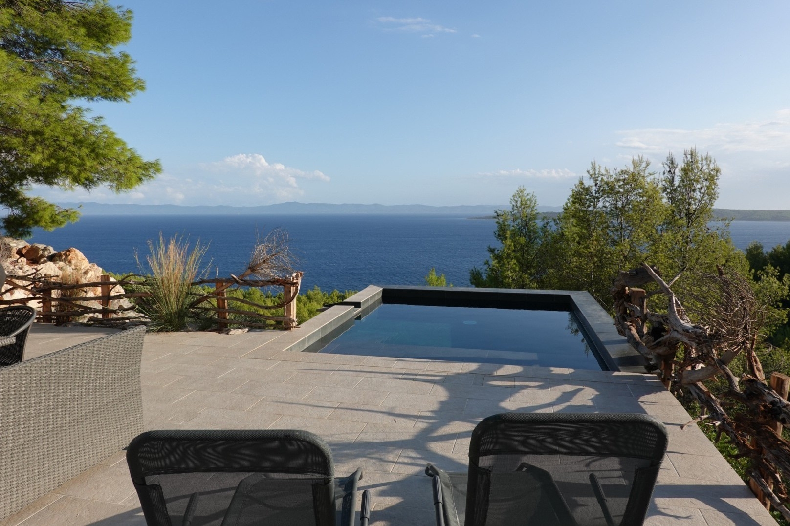 Three bedroom house with terrace and sea view Gromin Dolac, Hvar (K-24689) Three bedroom house with terrace and sea view Gromin Dolac, Hvar (K-24689)