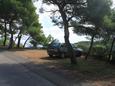 Parking lot Rukavac, Vis, Parking lot 2469 - Apartments with pebble beach.