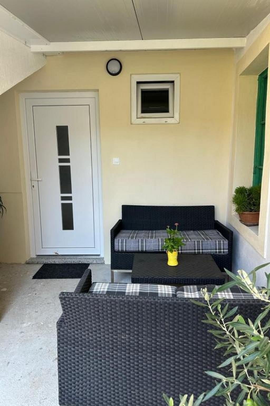 Studio apartman uz plažu Preko, Ugljan  AS-a