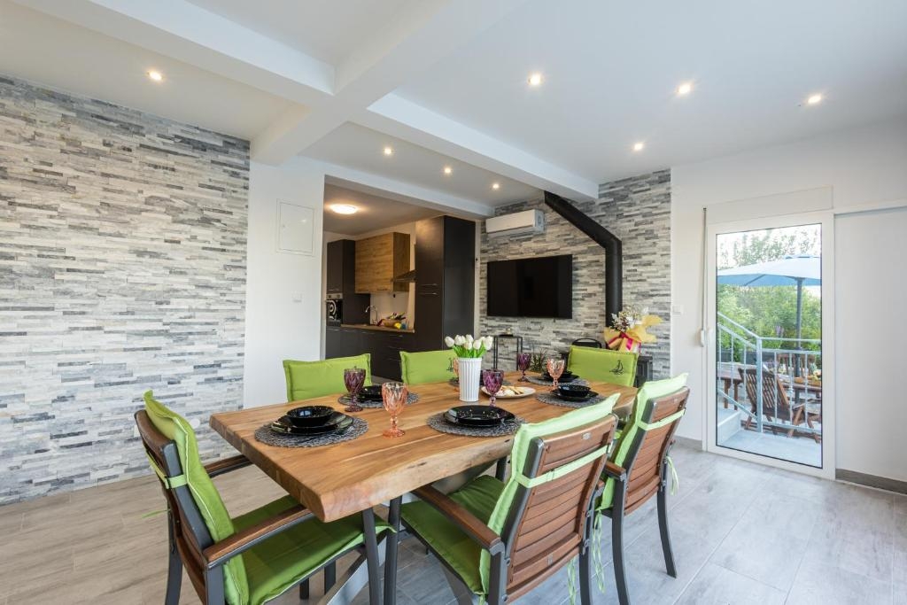 Top Kaštela Kaštel Novi Top Kaštela Kaštel Novi