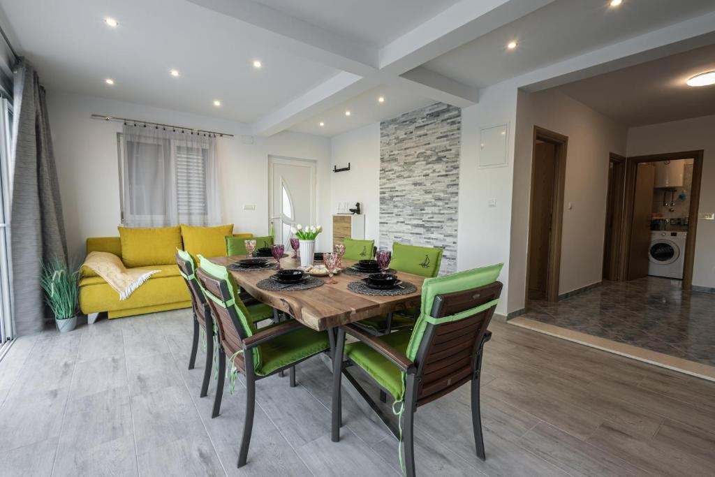 Top Kaštela Kaštel Novi Top Kaštela Kaštel Novi