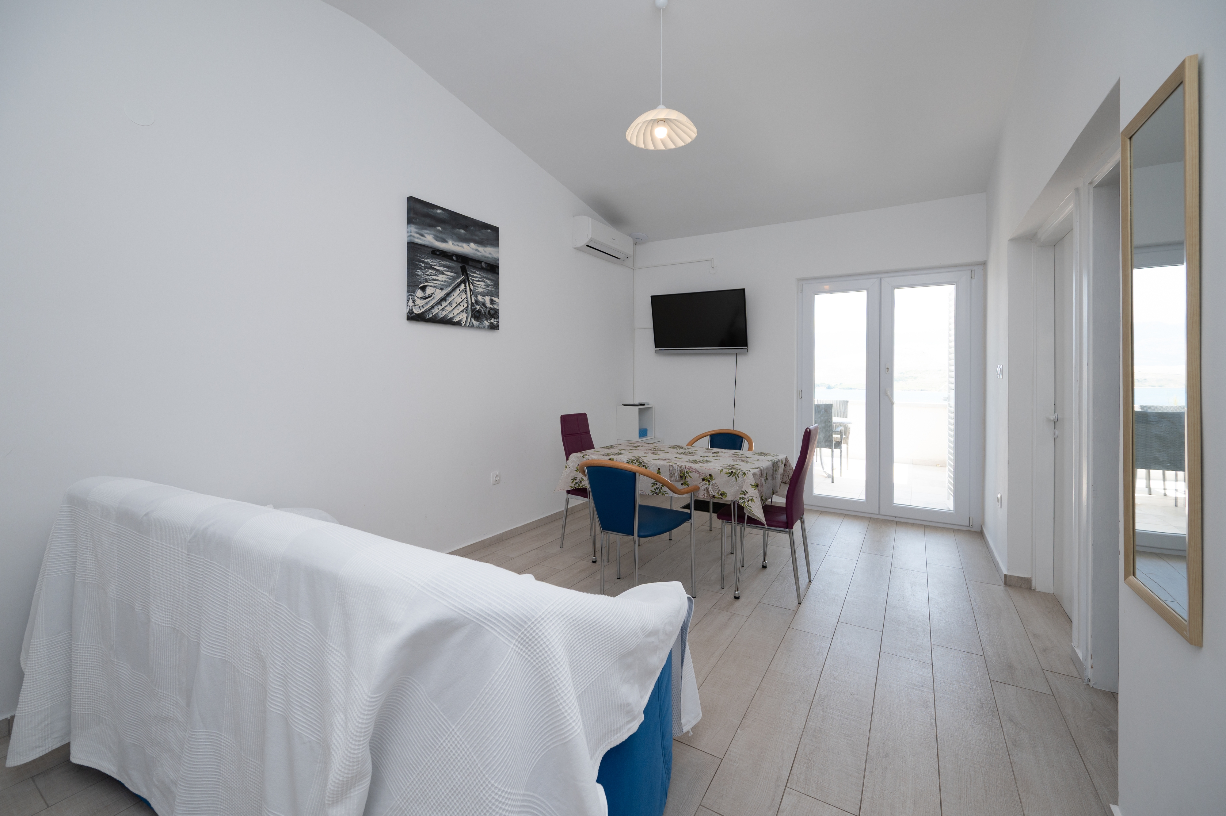 Two bedroom apartment with terrace and sea view Pag (A-24714-a)