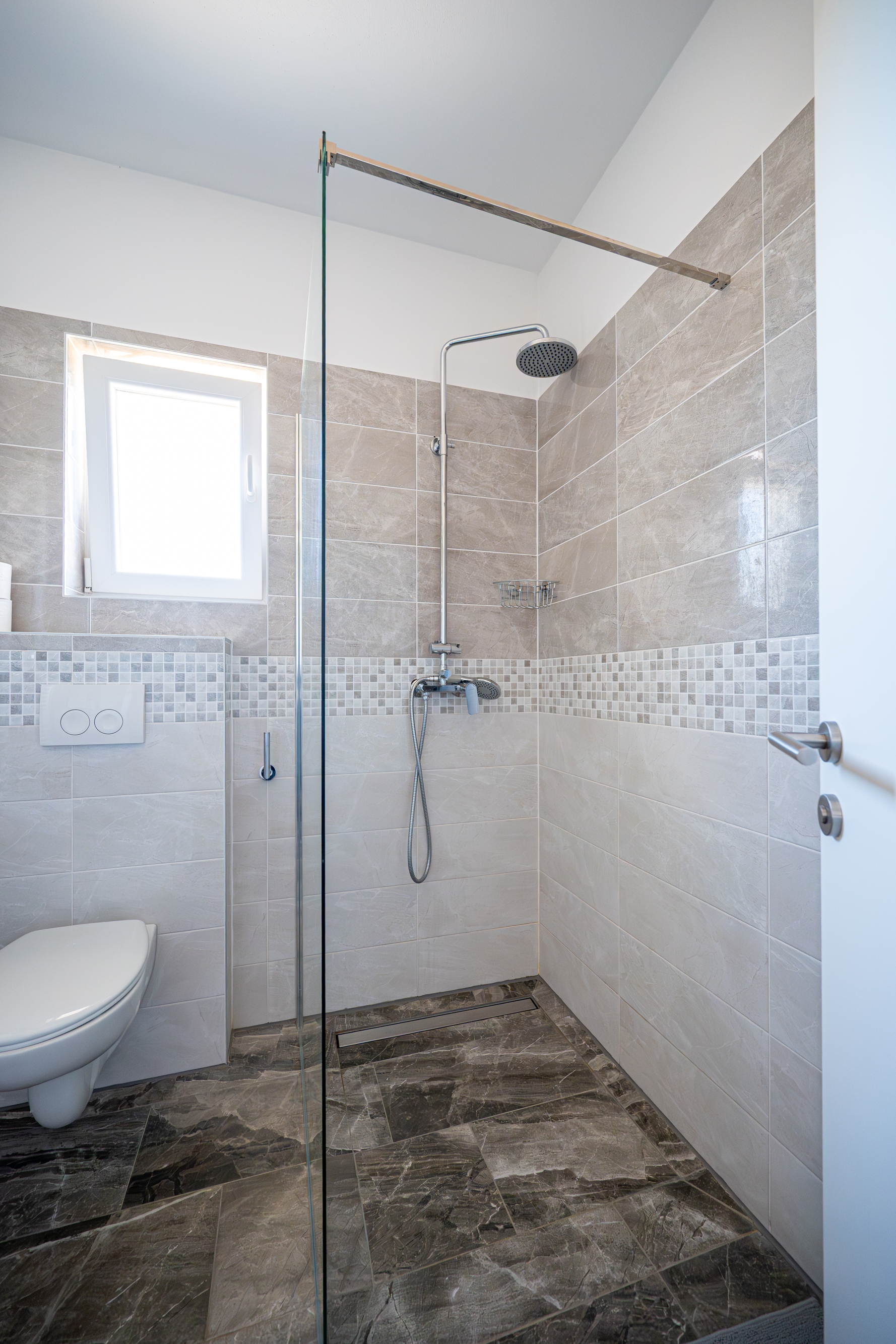 Trosobni apartman s terasom Biograd na Moru, Biograd  A-a