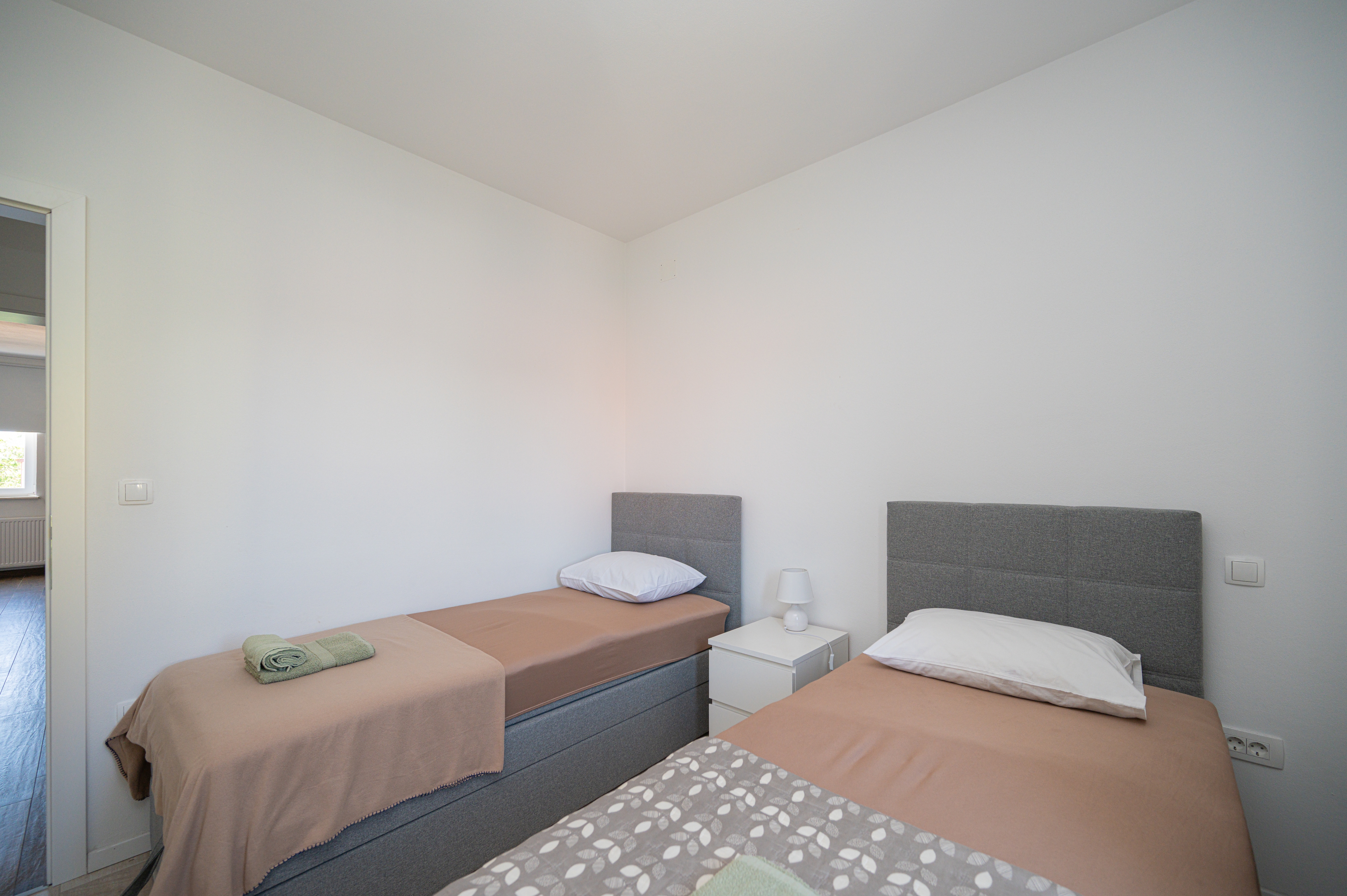 Trosobni apartman s terasom Biograd na Moru, Biograd  A-a