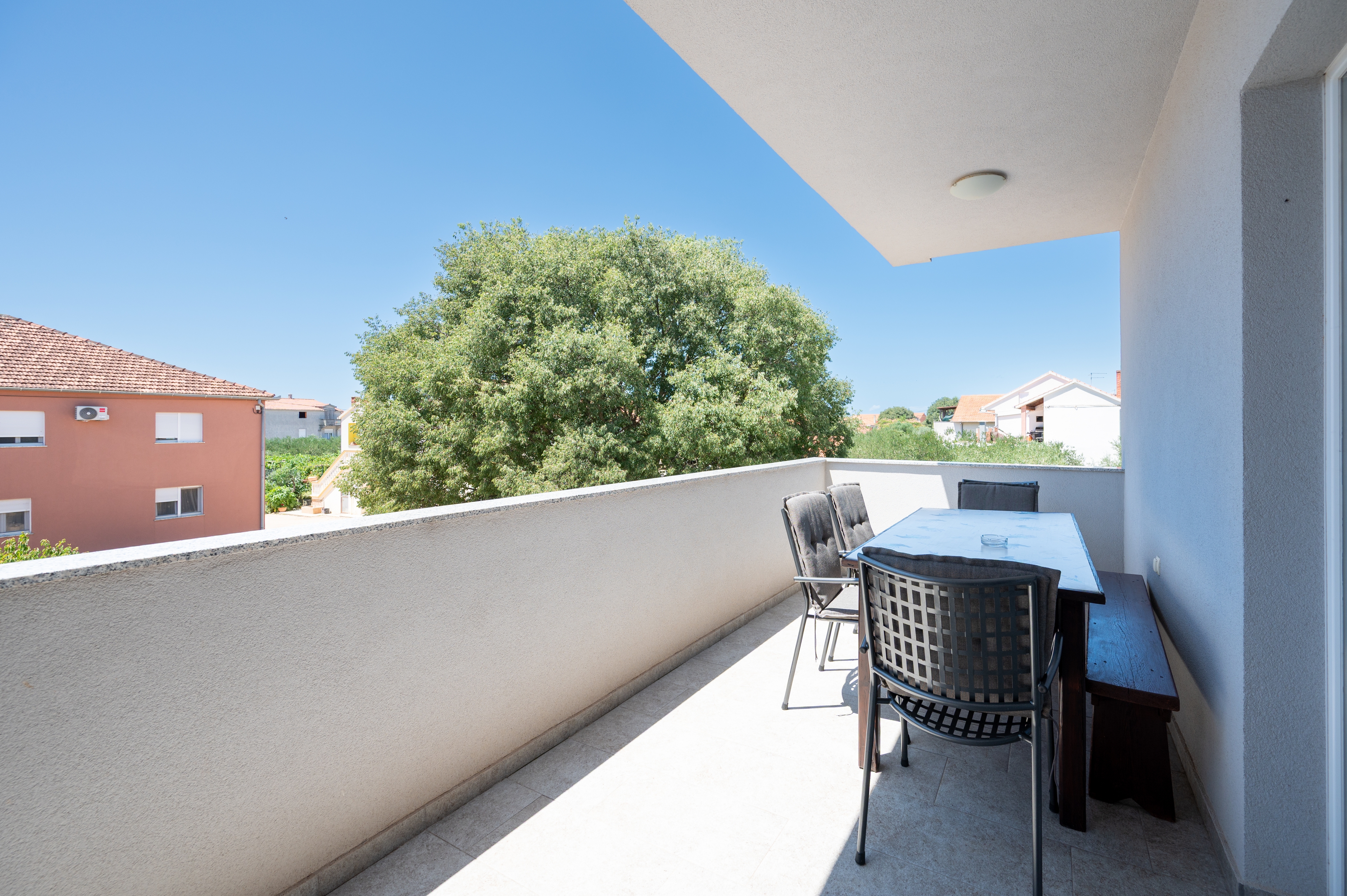 Trosobni apartman s terasom Biograd na Moru, Biograd  A-a