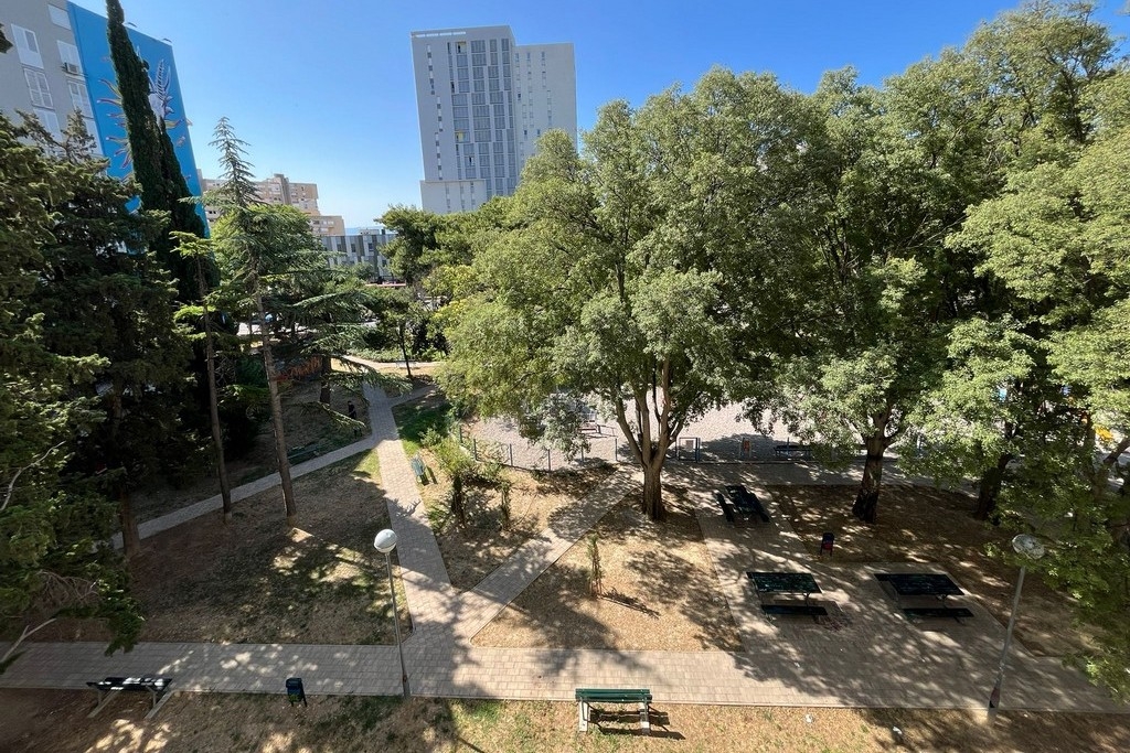 Jednosobni apartman s balkonom i pogledom na more Split  A-a