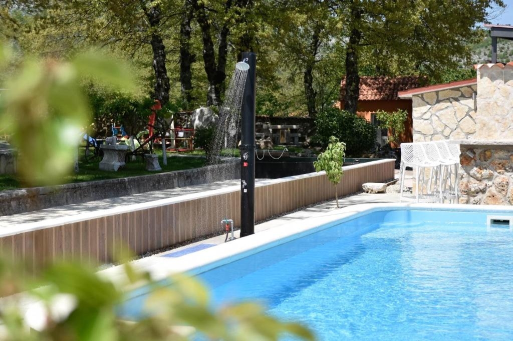 Four-bedroom house with balcony Maovice, Zagora (K-24726) Four-bedroom house with balcony Maovice, Zagora (K-24726)