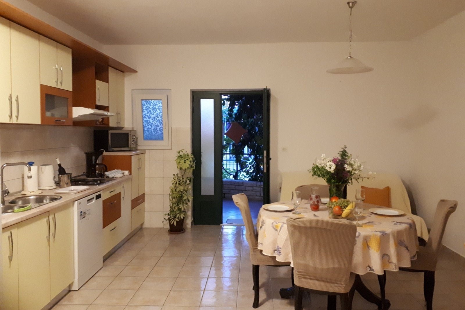 Three bedroom apartment with terrace Vodice (A-24737-a)