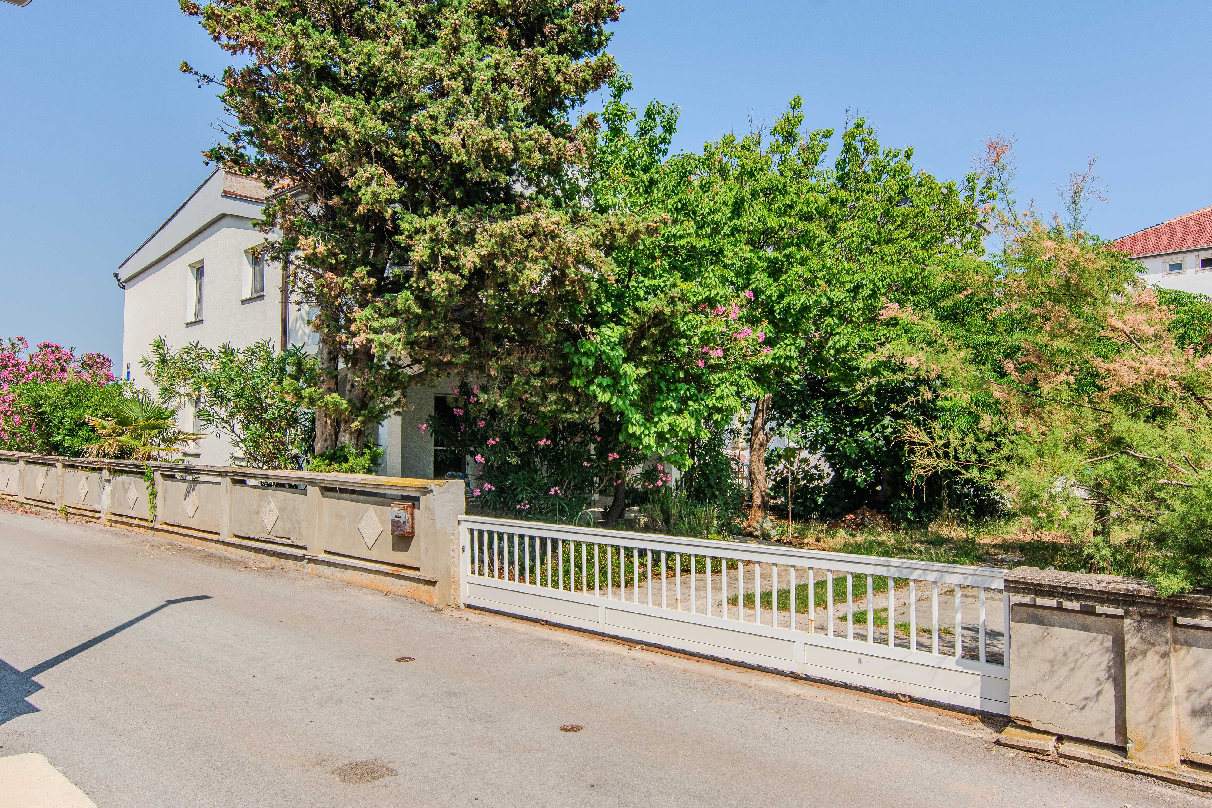 Two bedroom apartment with balcony Vir (A-24740-a) Two bedroom apartment with balcony Vir (A-24740-a)