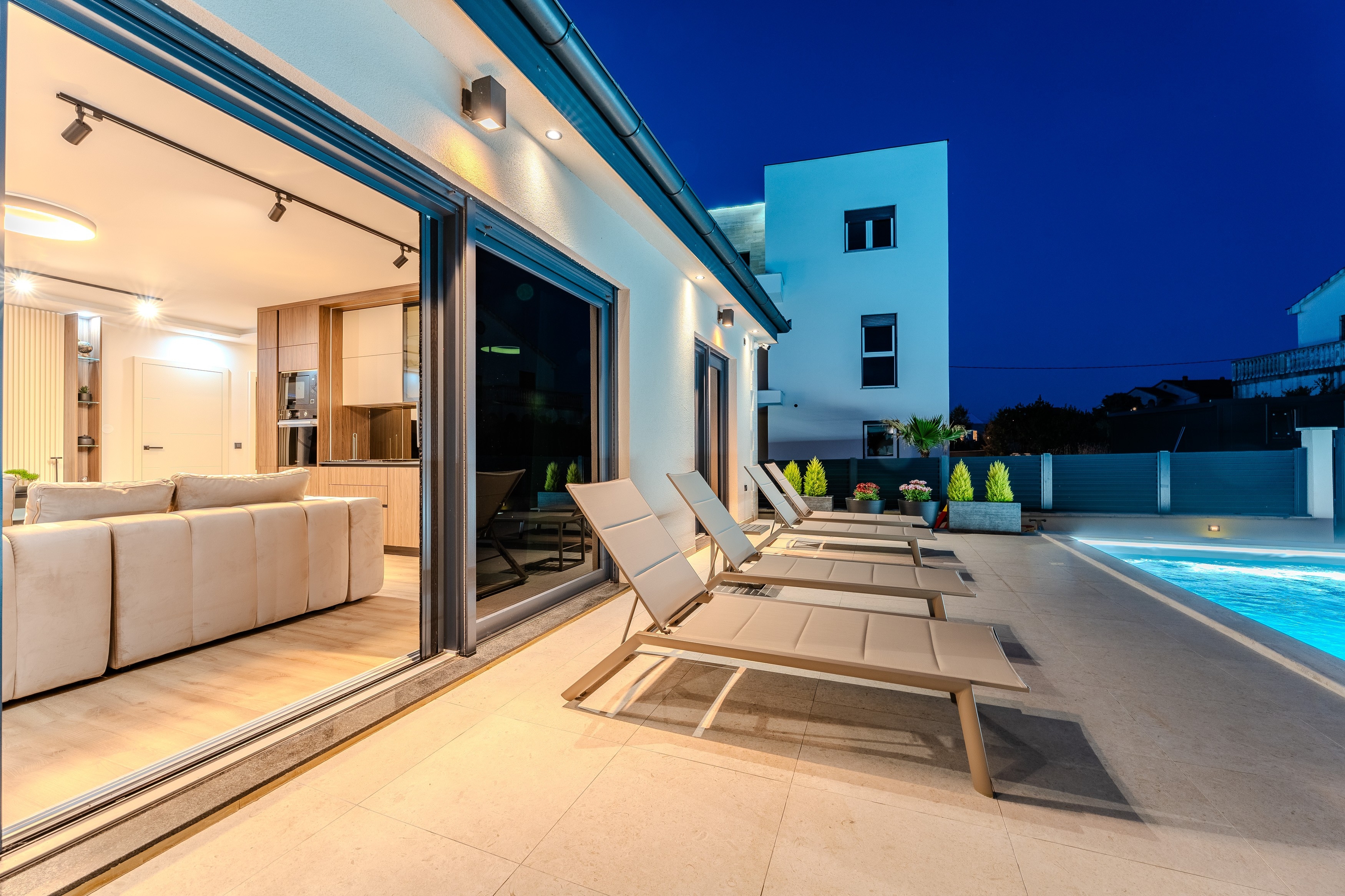Three bedroom house with air-conditioning Privlaka, Zadar (K-24747)