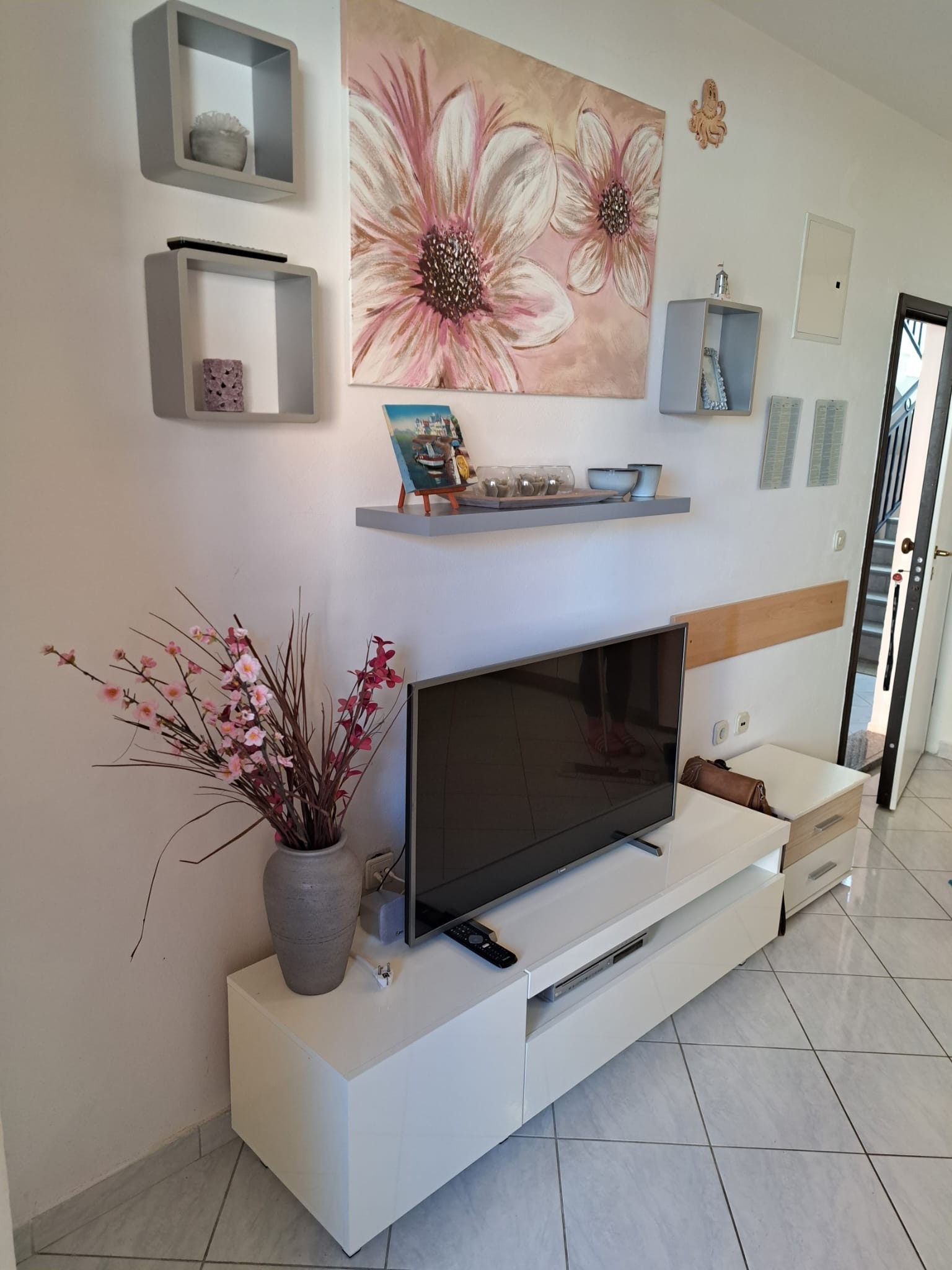 One bedroom apartment near beach Privlaka (Zadar) (A-24757-a)