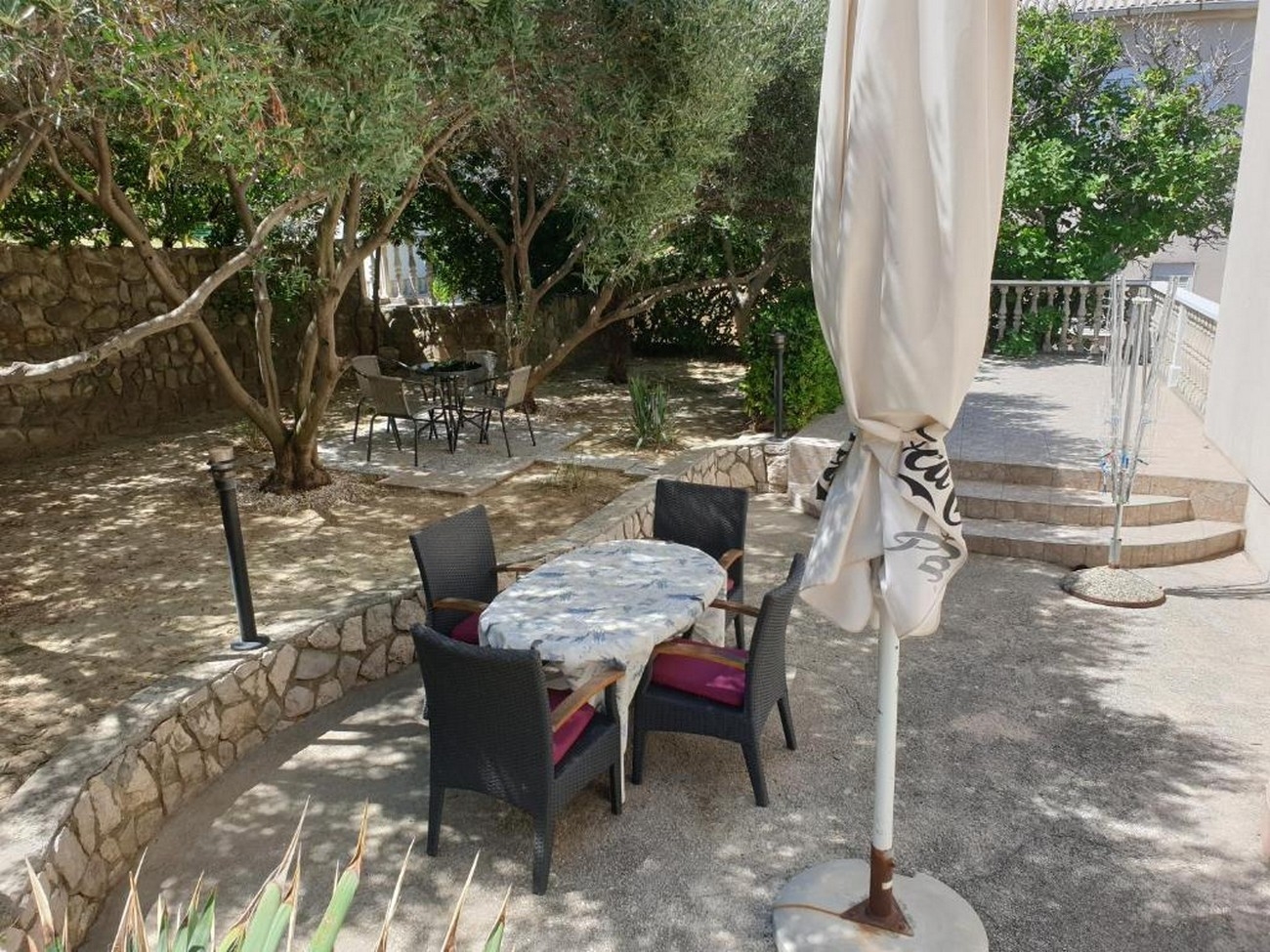 Two bedroom apartment with terrace Pag (A-24758-a)