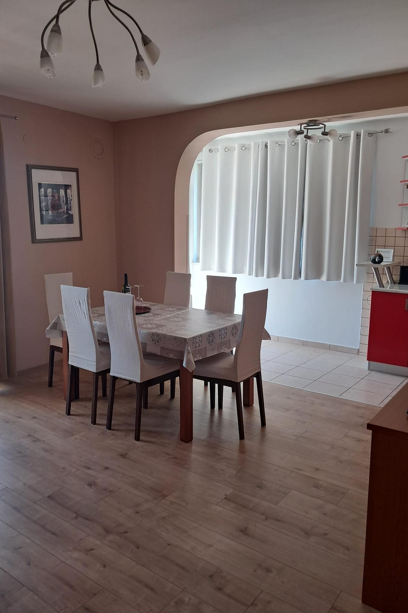 Enosobni apartma S teraso in pogledom na morje Rab  A-a