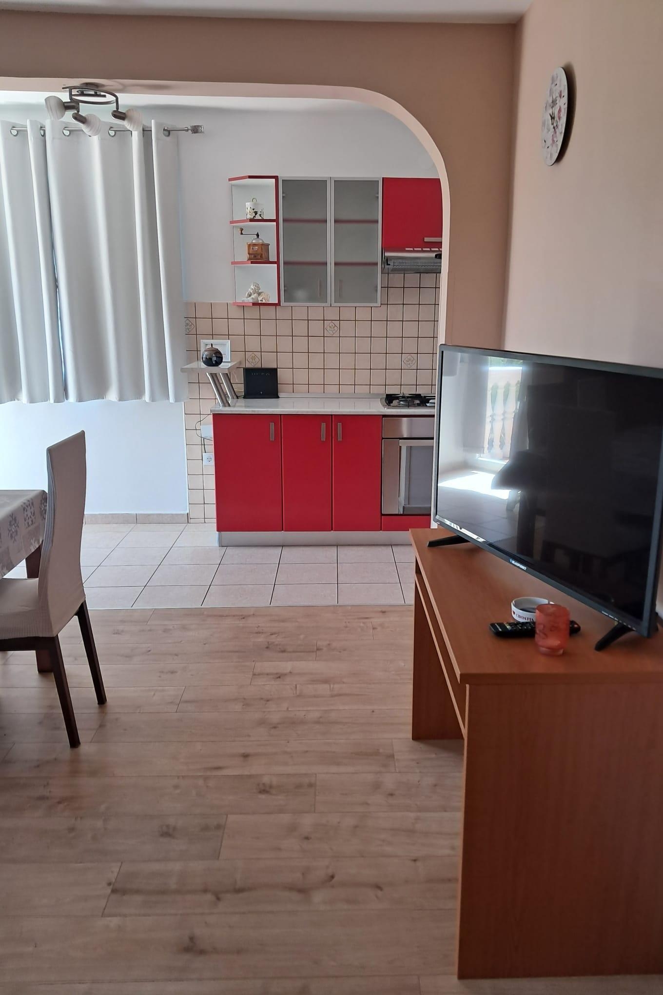Enosobni apartma S teraso in pogledom na morje Rab  A-a
